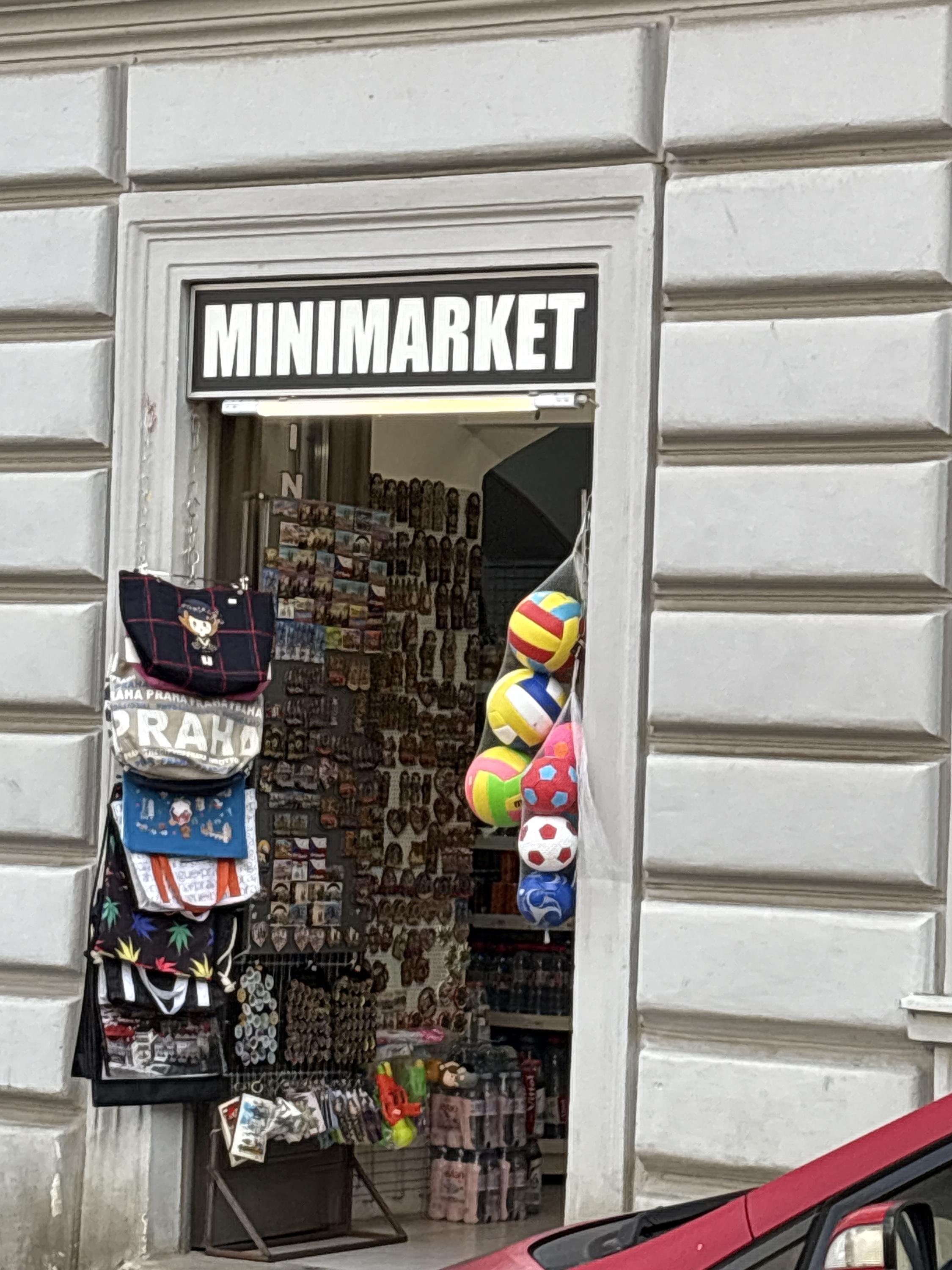 Minimarket foto 1