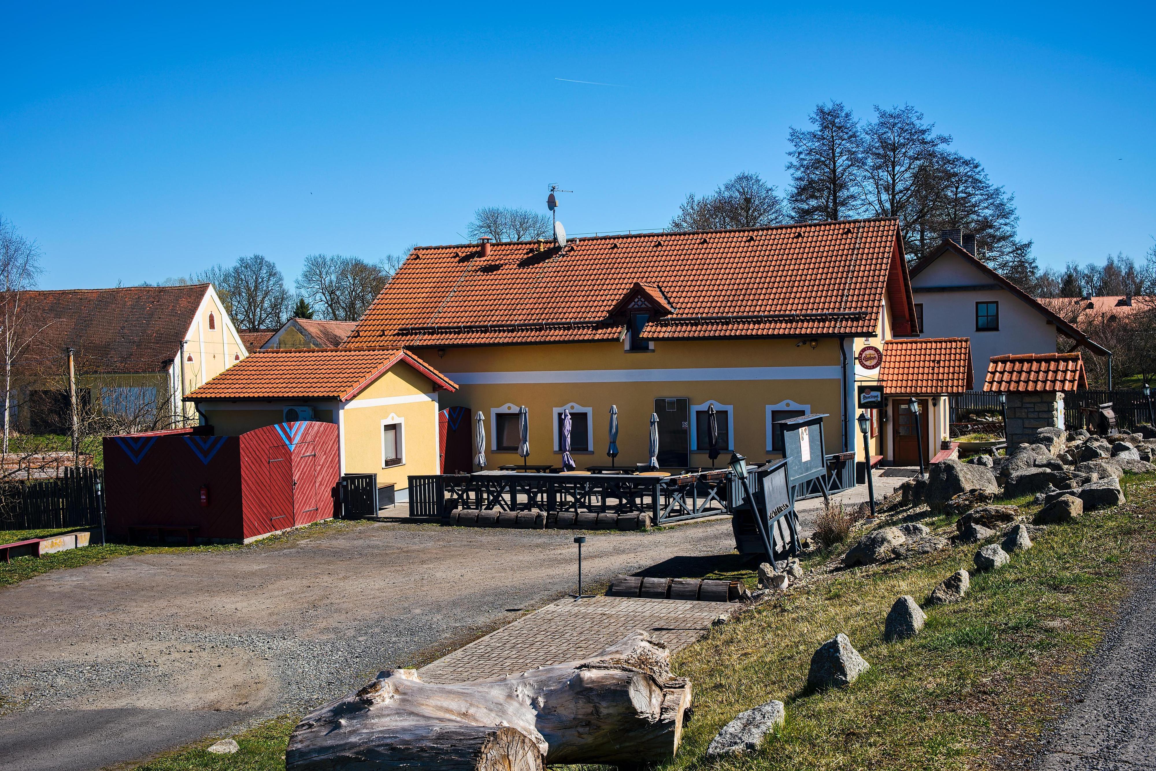 Penzion a restaurace Kamenný Dvůr