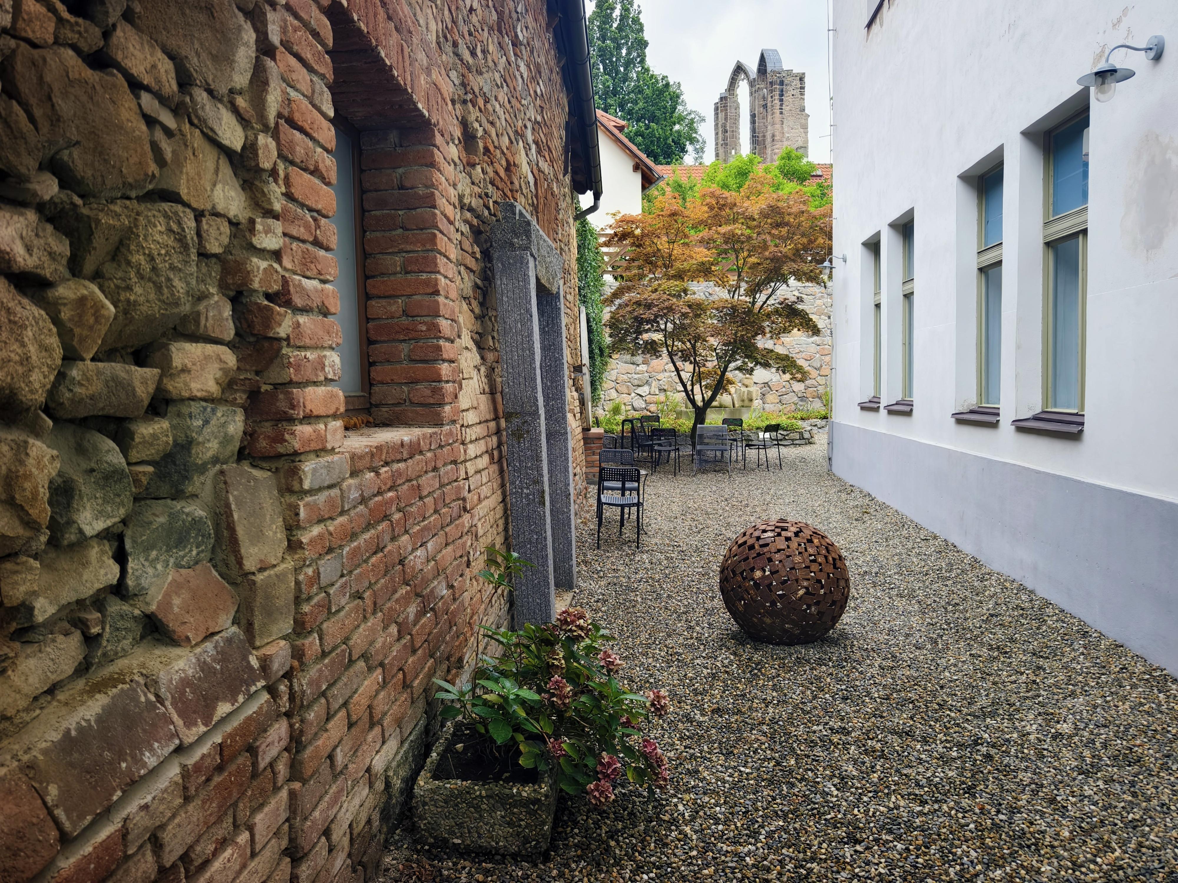 Muzeum umění a designu Benešov, příspěvková organizace foto 1