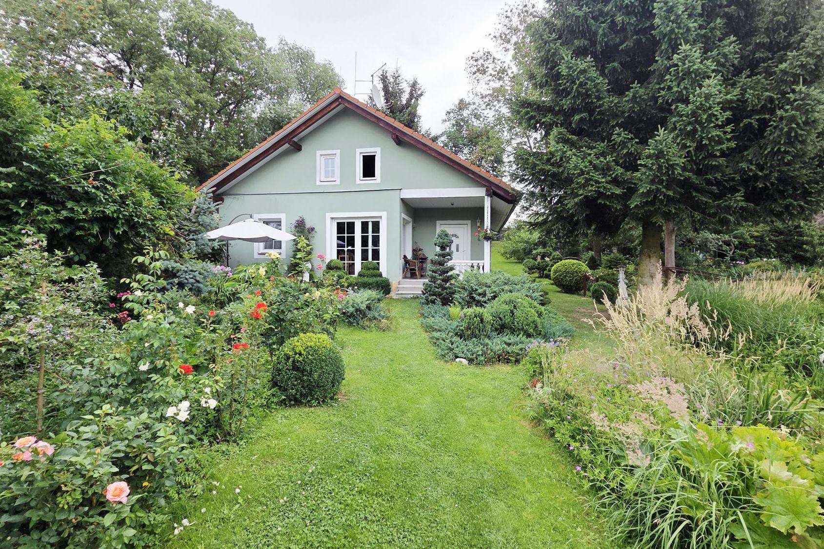 Prodej RD Hořejany Tochovice, pozemek 4000m2
