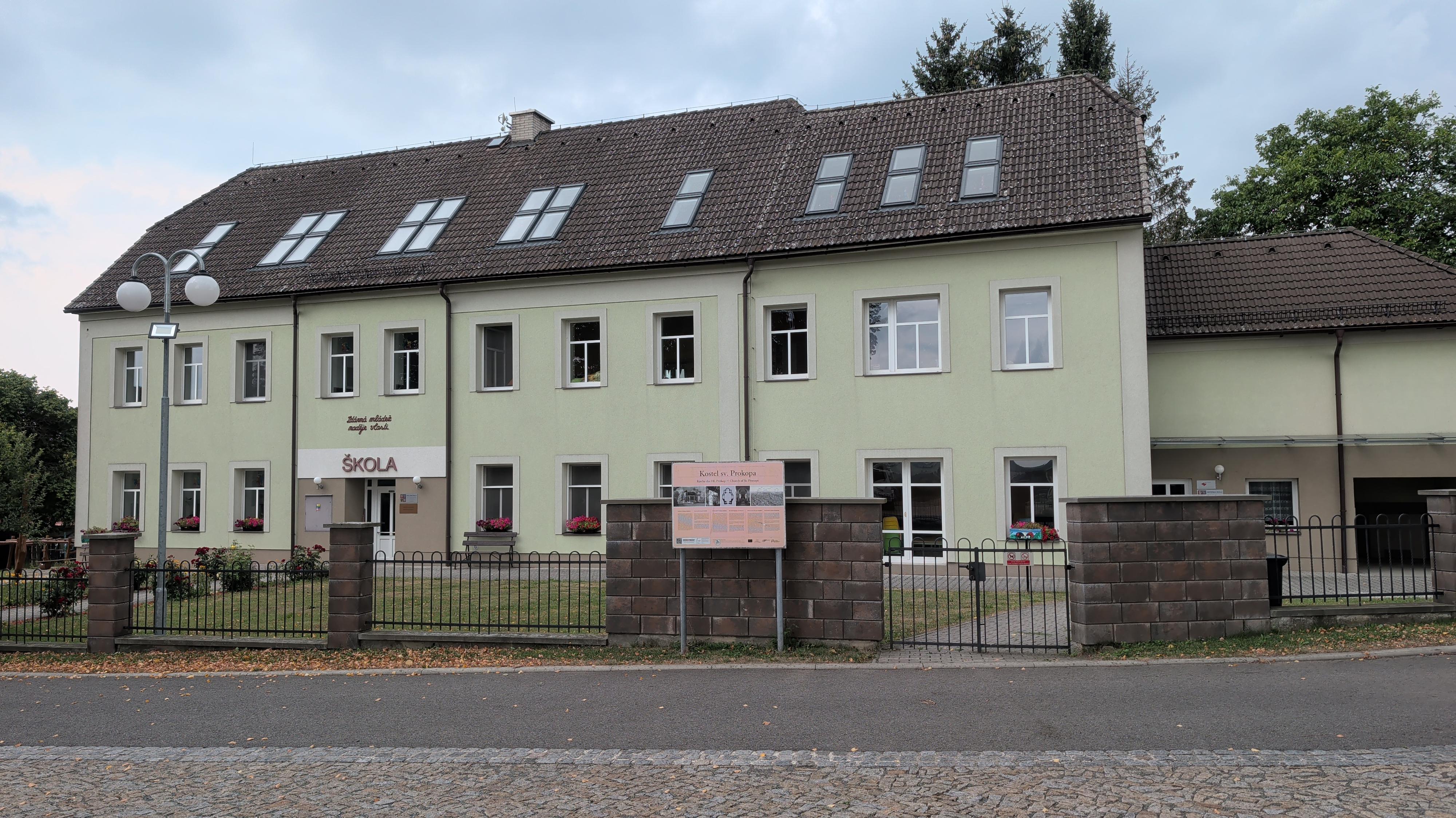 ZŠ Bezděkov nad Metují