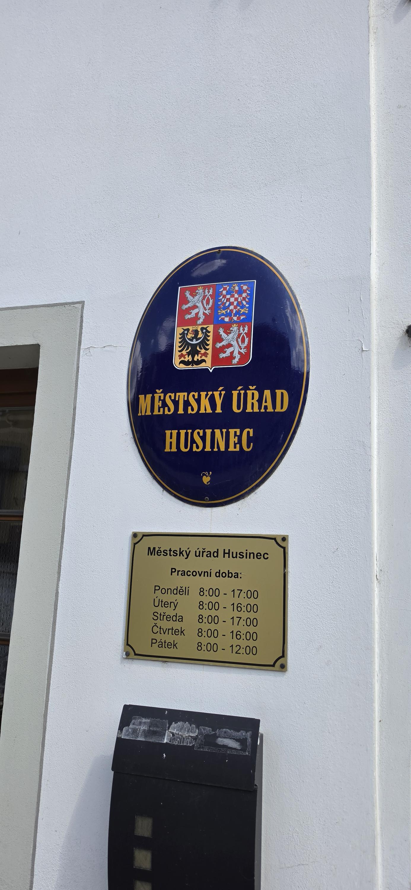 Husinec - městský úřad foto 5