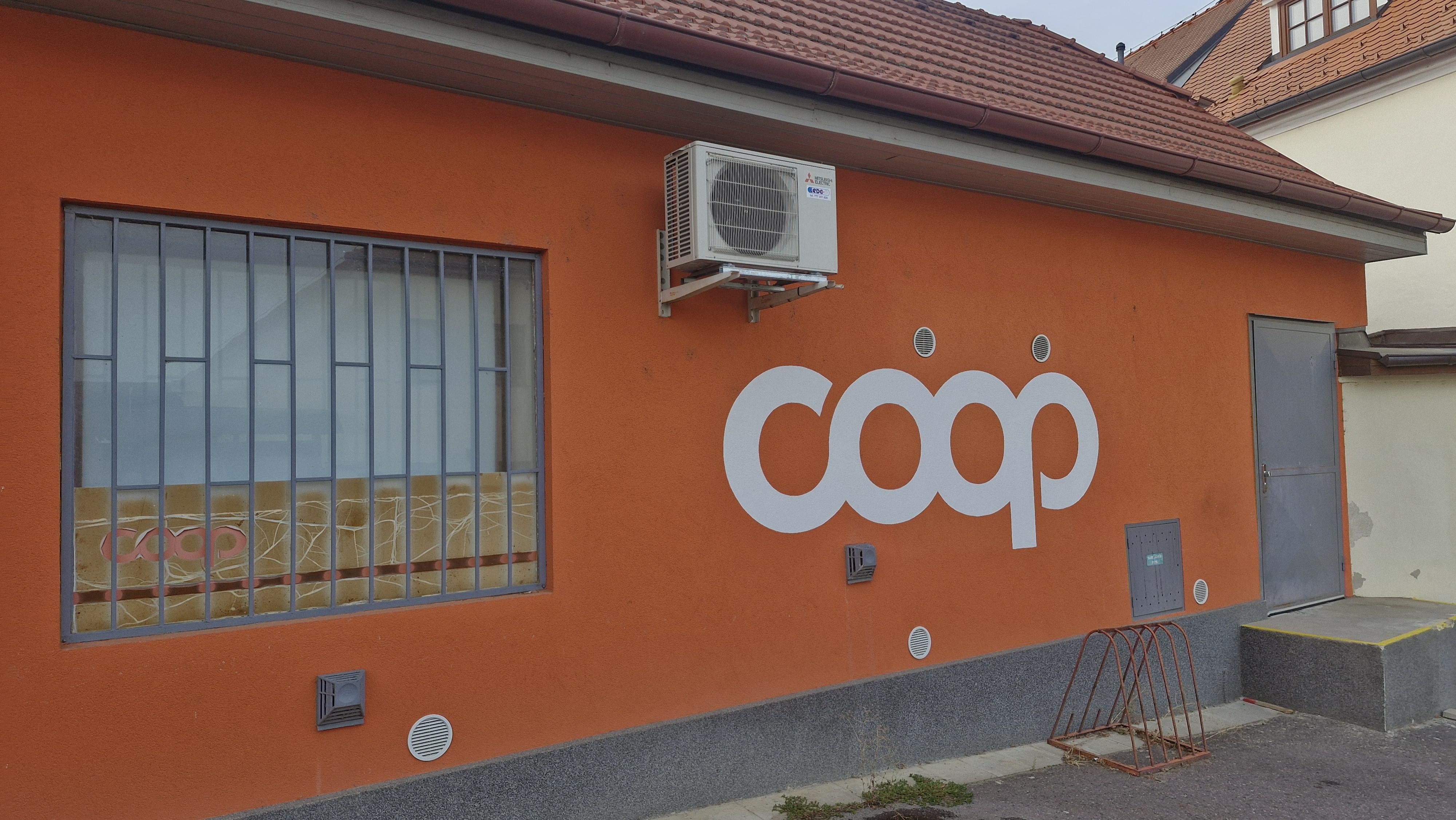 JEDNOTA, spotřební družstvo, Moravský Krumlov – COOP foto 4