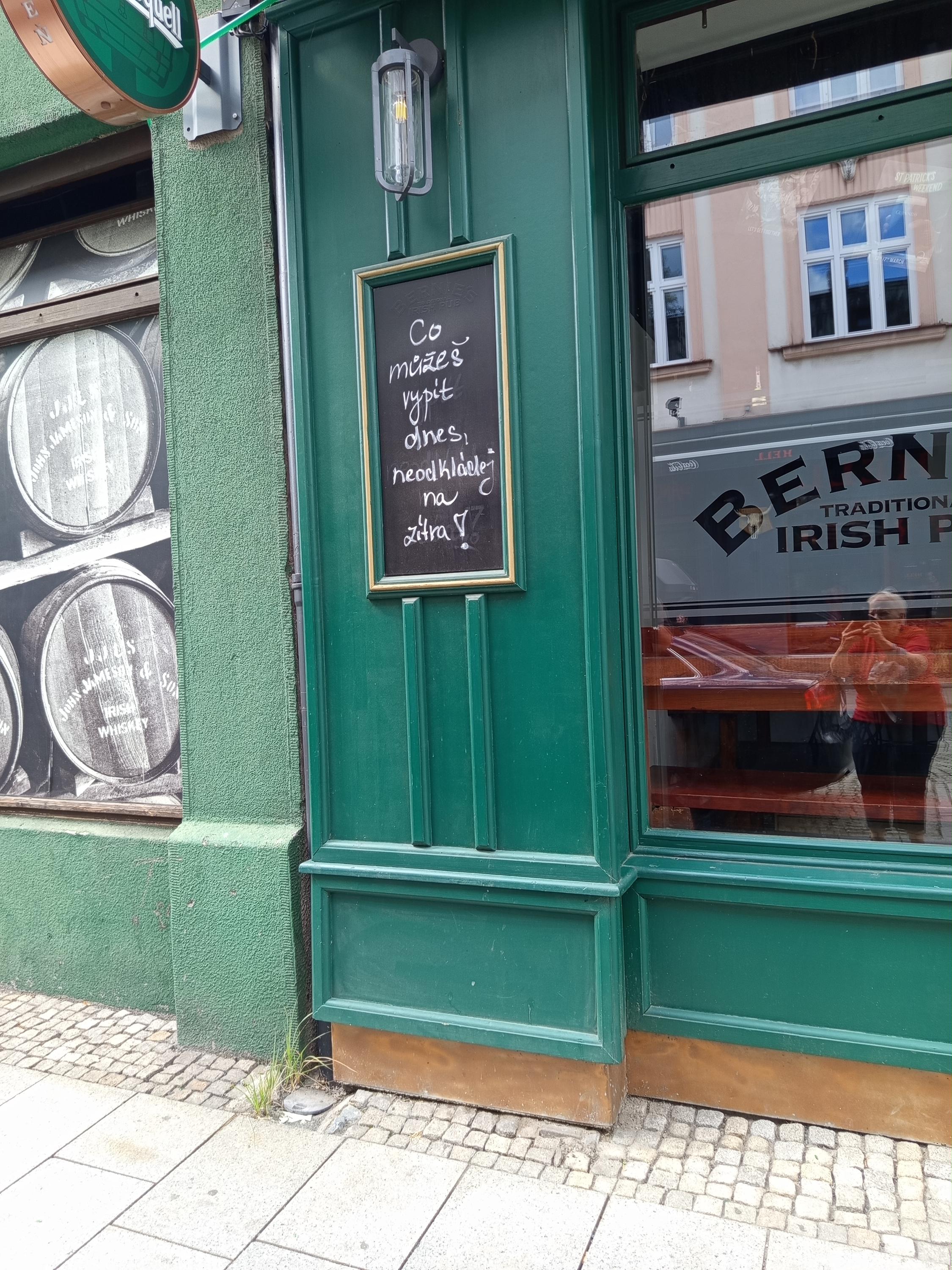 Bernie´s Irish Pub foto 3