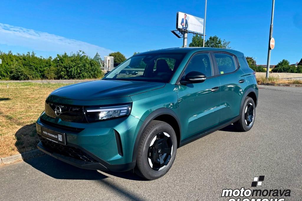 Skladový vůz | OPEL Frontera | hybrid a automat