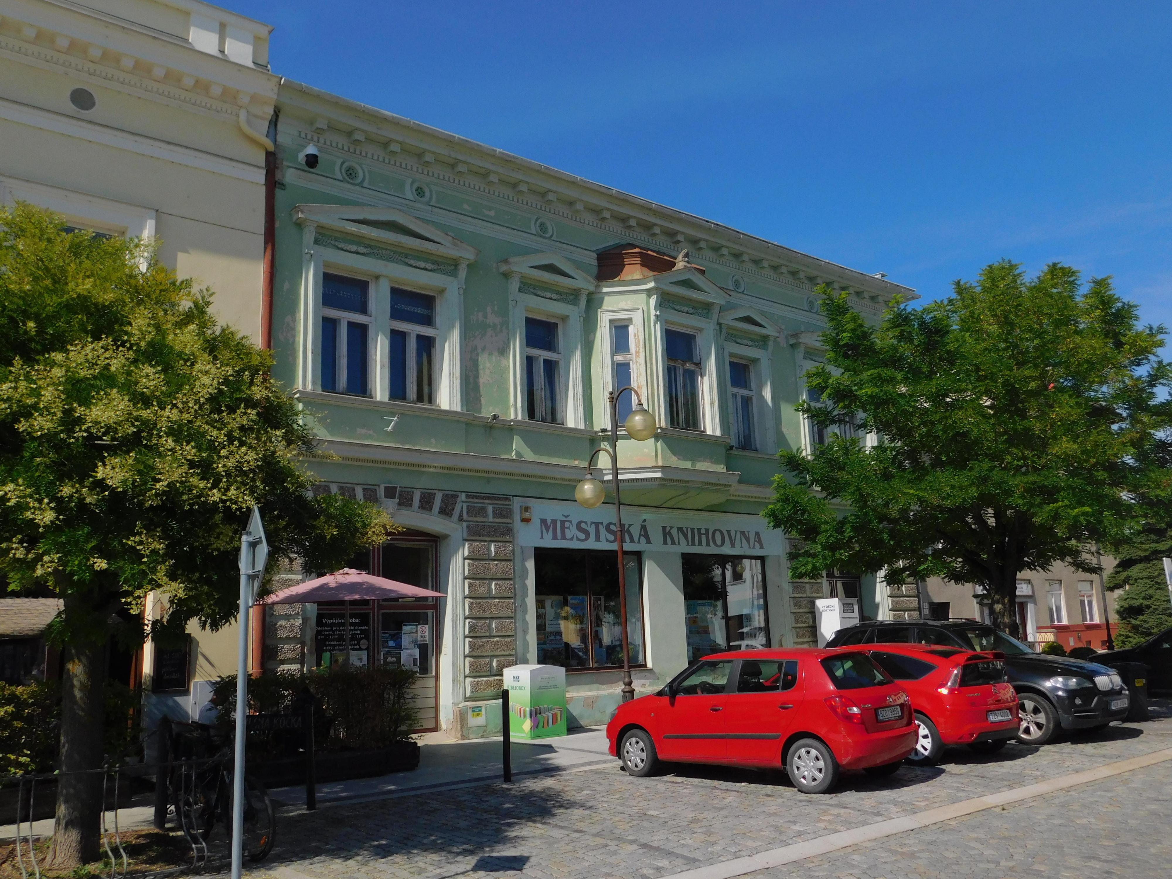 Městská knihovna Holešov foto 4