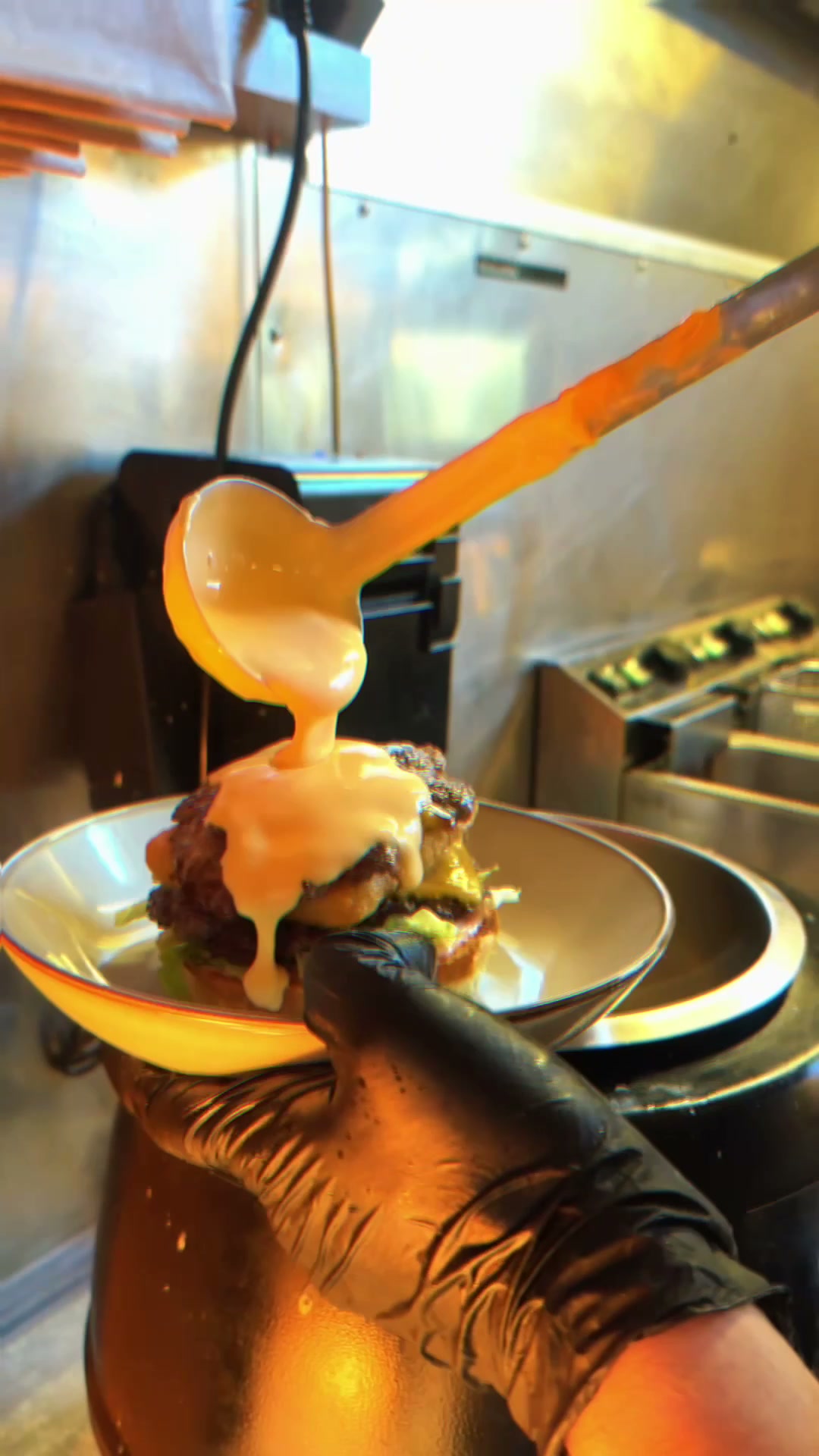 Ella's burger foto 2 (náhled videa)