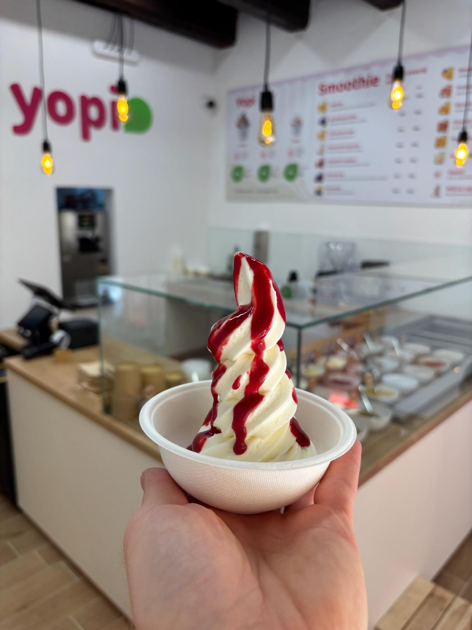 YOPI fresh frozen yogurt foto 2