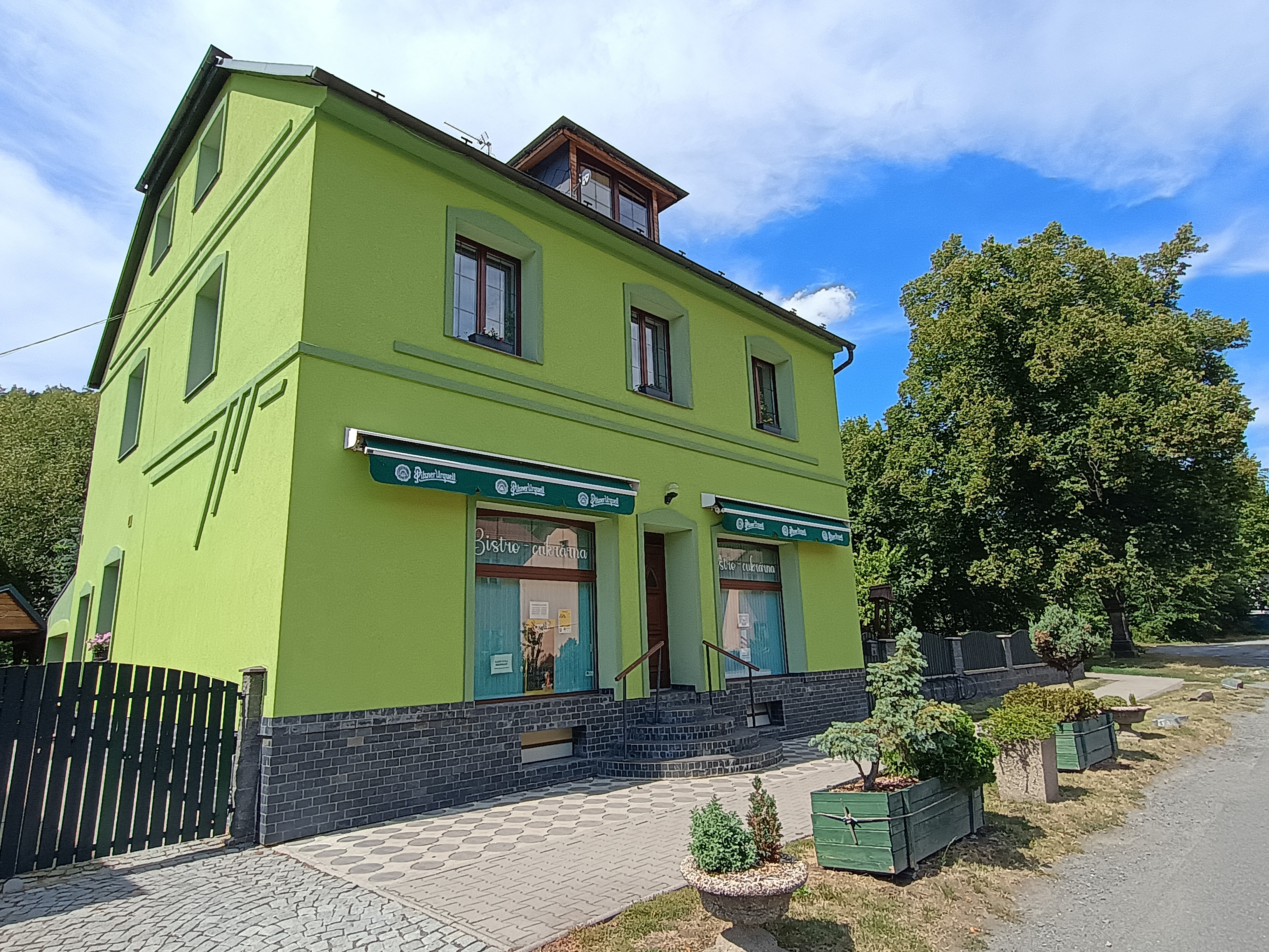 Bistro & cukrárna Hlubočky foto 4