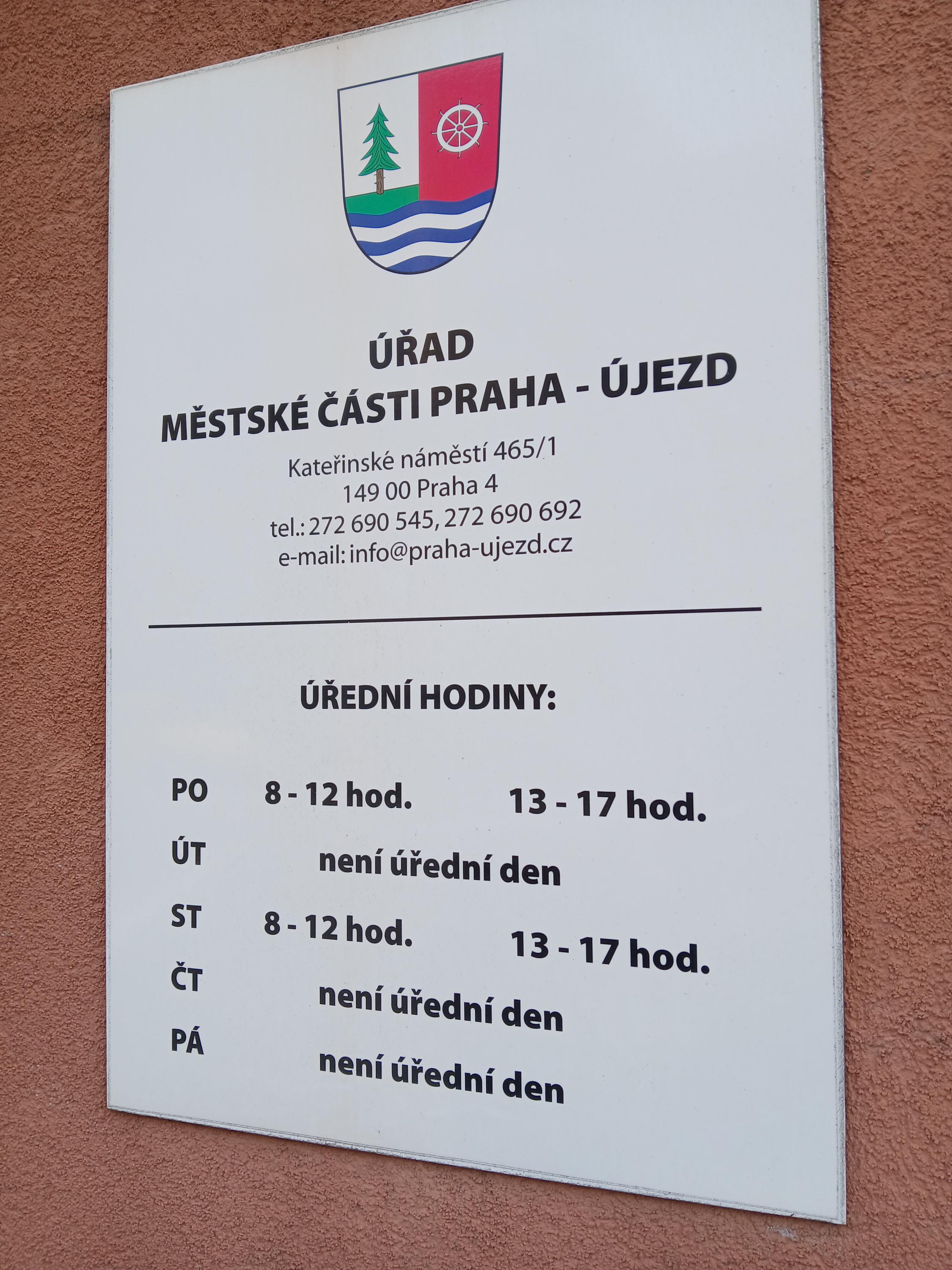 Úřad městské části Praha-Újezd foto 4
