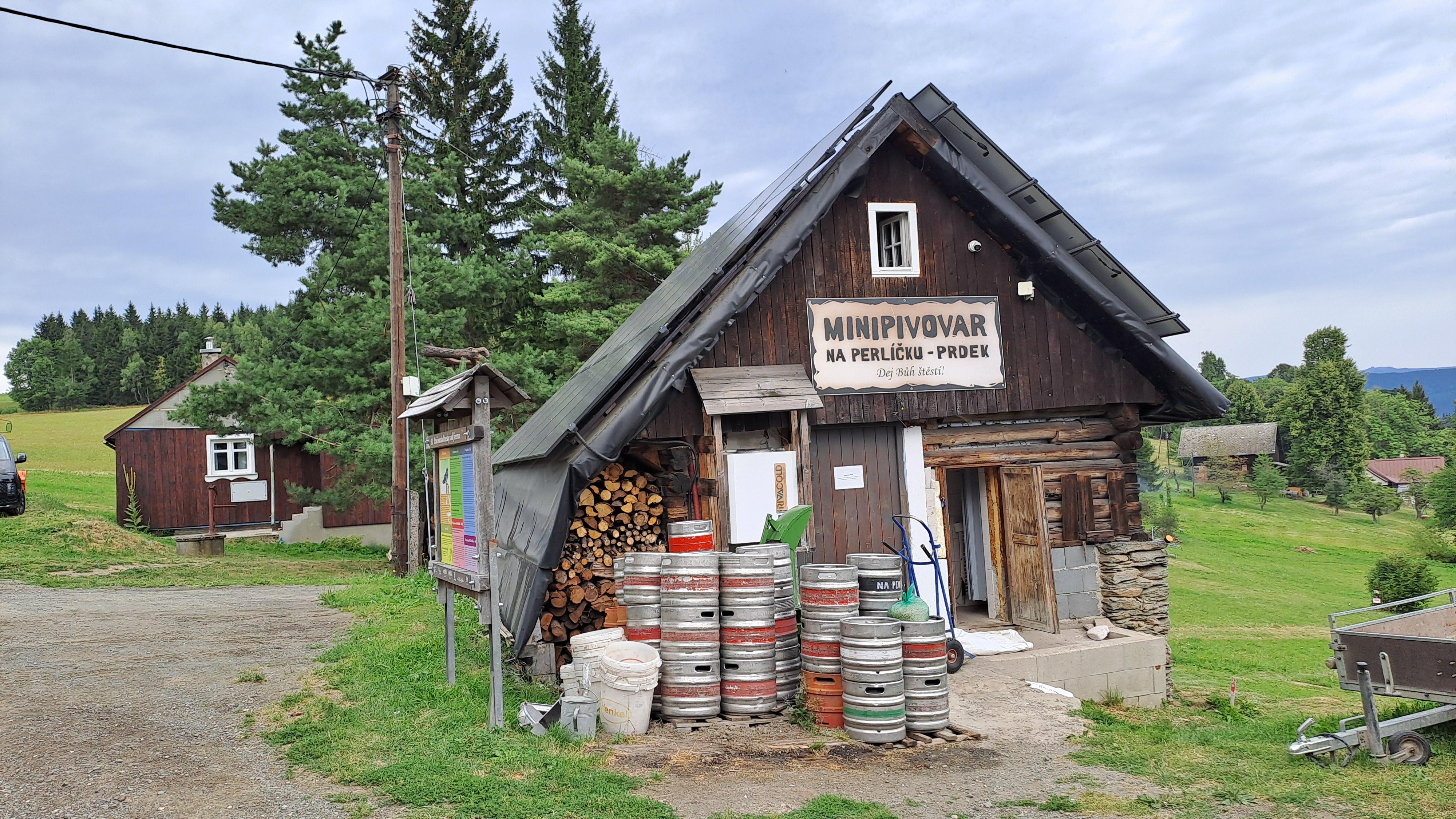 Minipivovar Na Perlíčku – Prdek foto 5