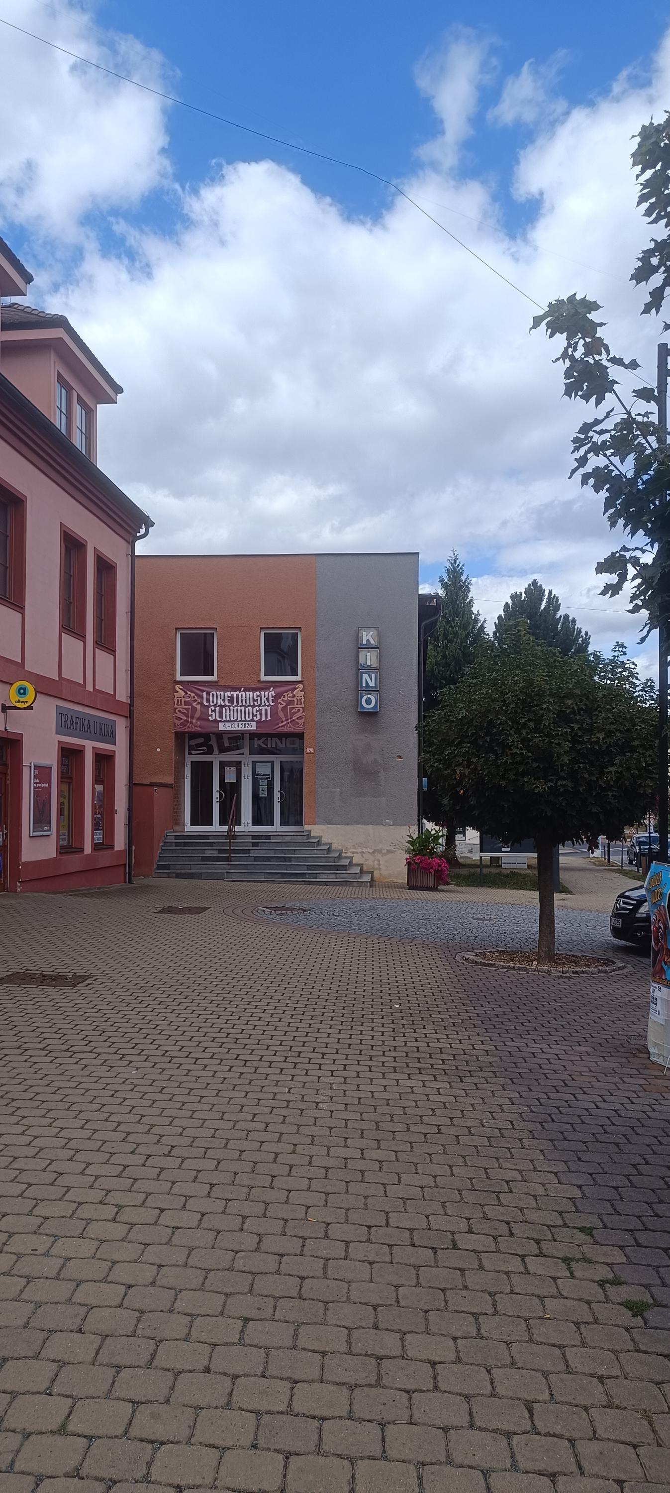 Kino Bor foto 2