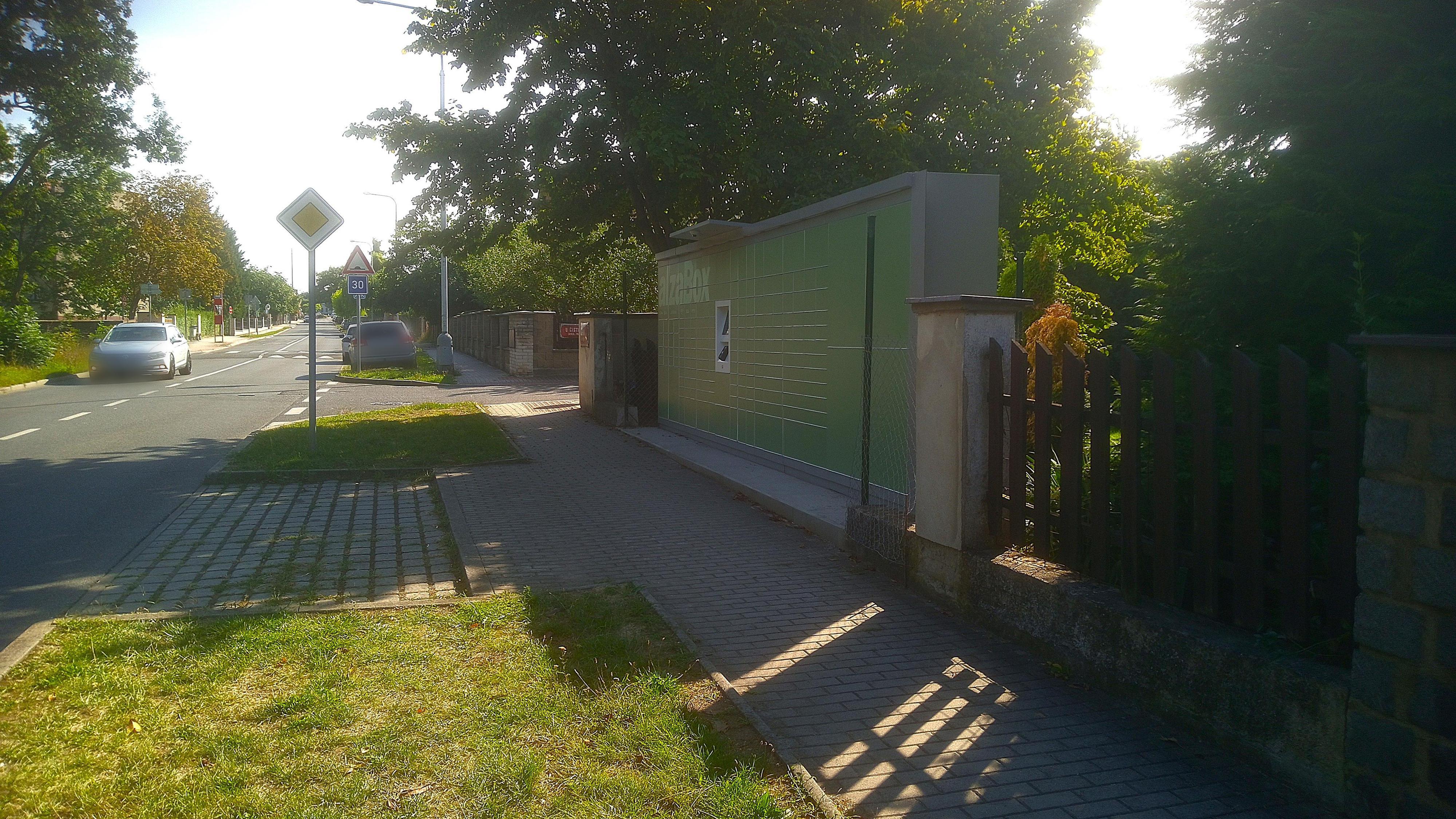 AlzaBox foto 2