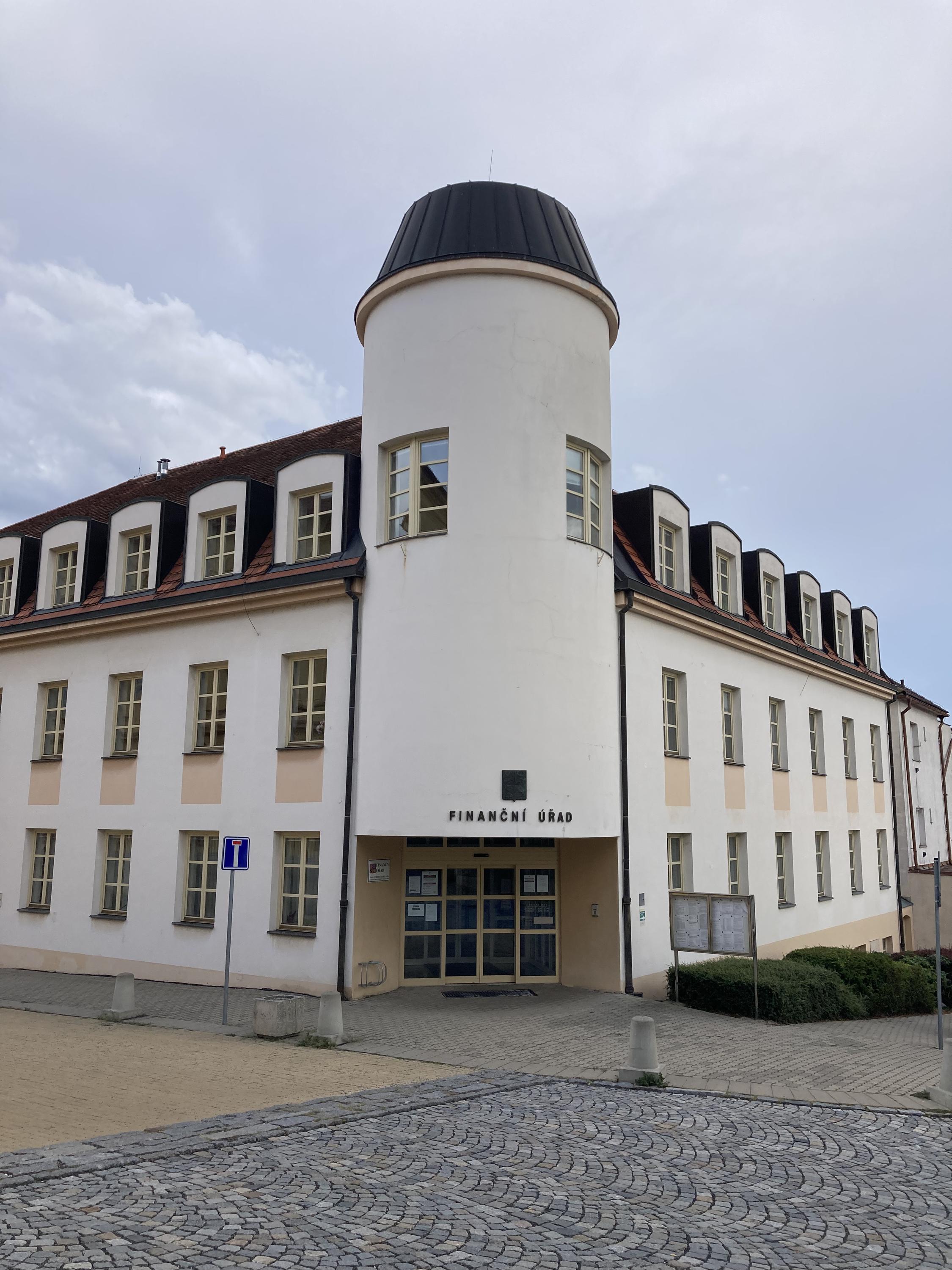 Finanční úřad pro Středočeský kraj - Územní pracoviště v Rakovníku foto 4