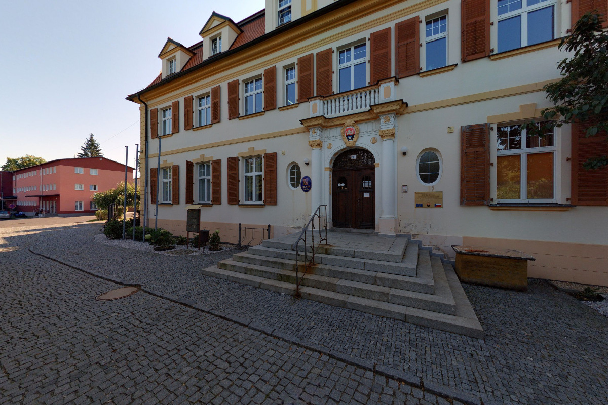 Královské Poříčí - obecní úřad foto 2