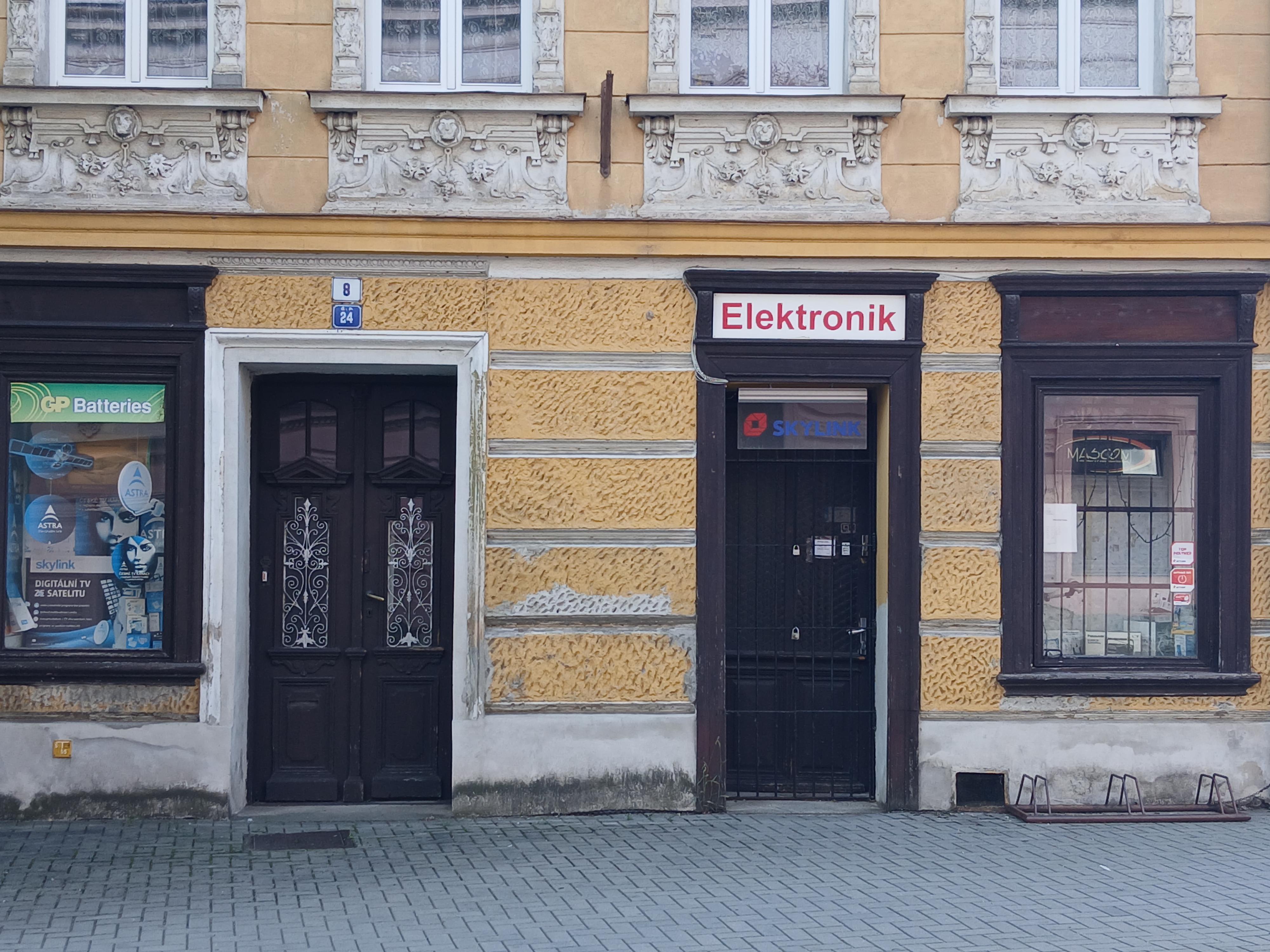 Pavel Stiebner - A-M - Elektronik foto 2