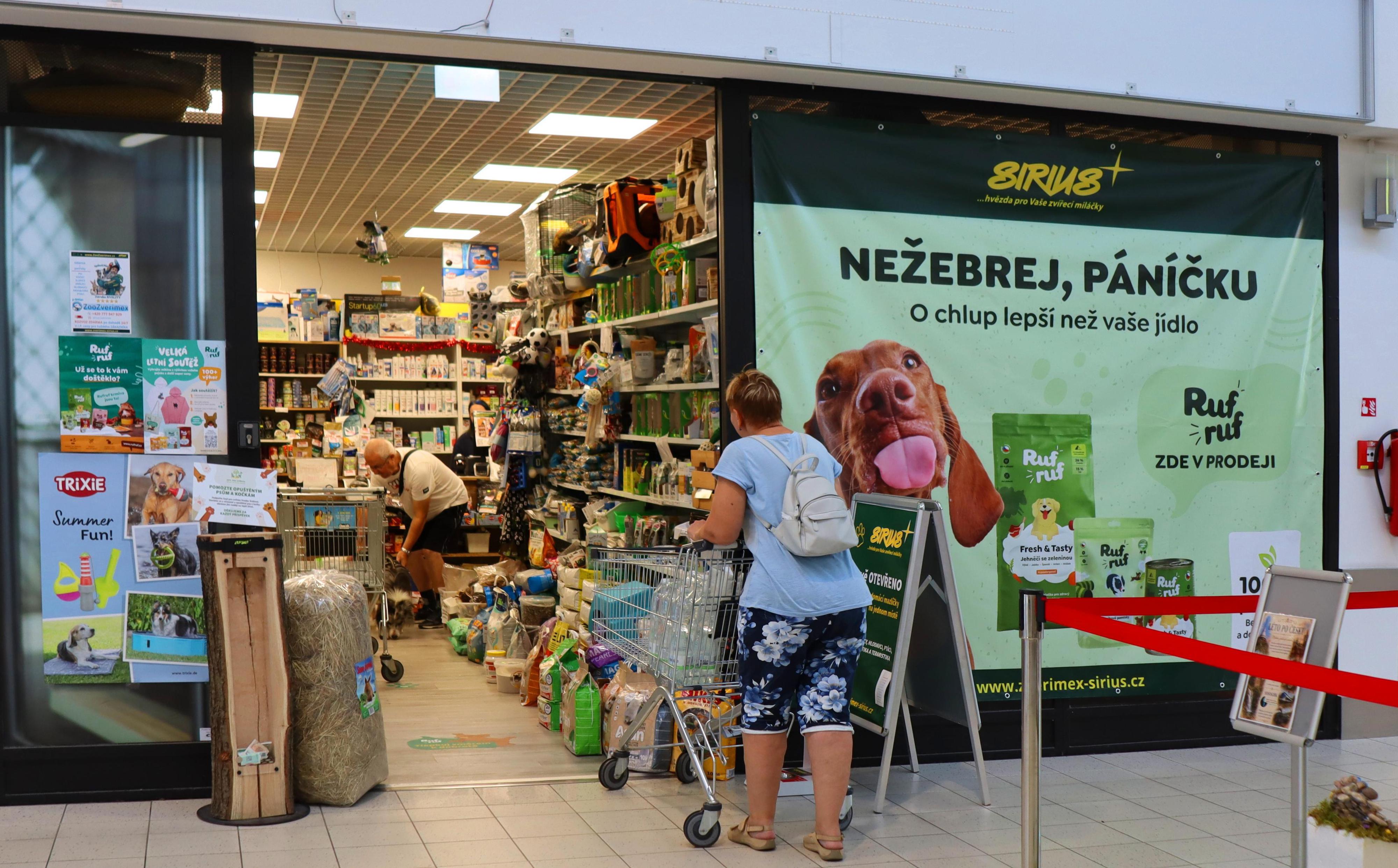 Zverimex Sirius Orlice shopping park Hradec Králové foto 5