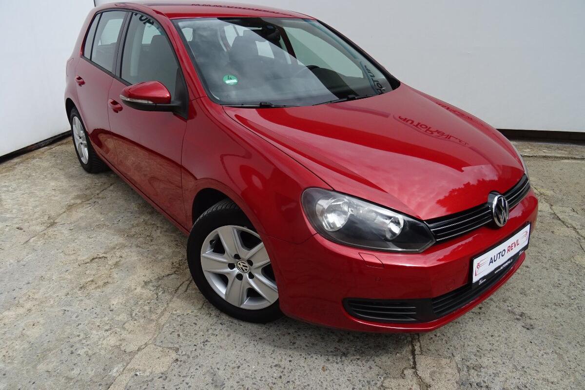 Volkswagen Golf 1.6i,75kW,1maj,