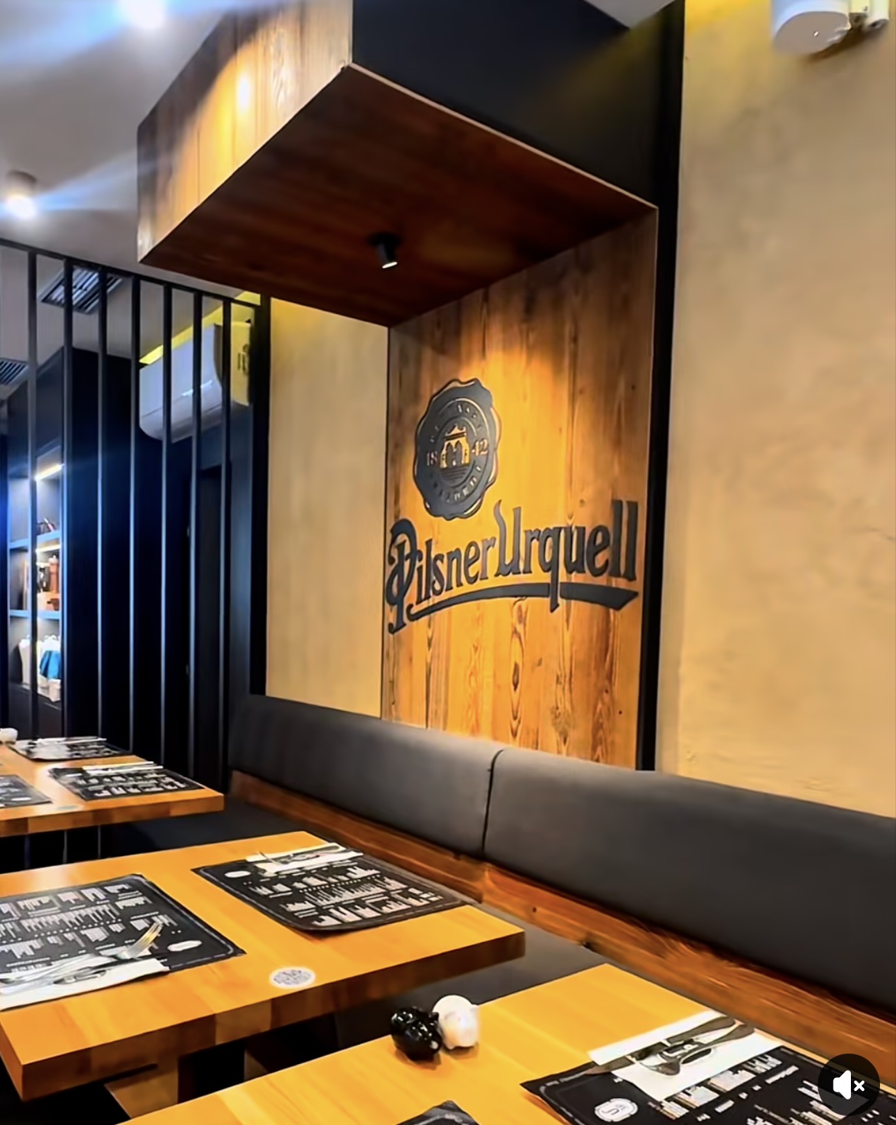 Restaurace U tří prasátek