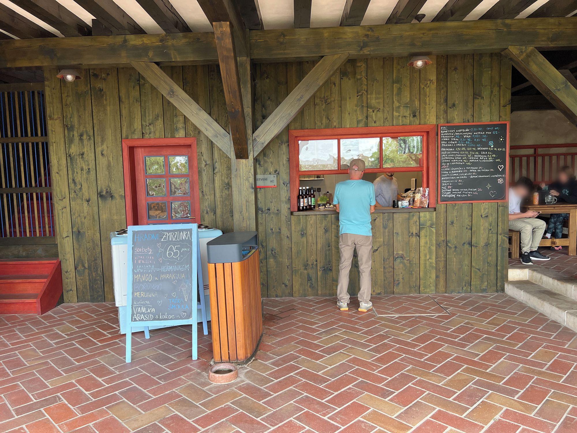 Bistro Kunětická hora