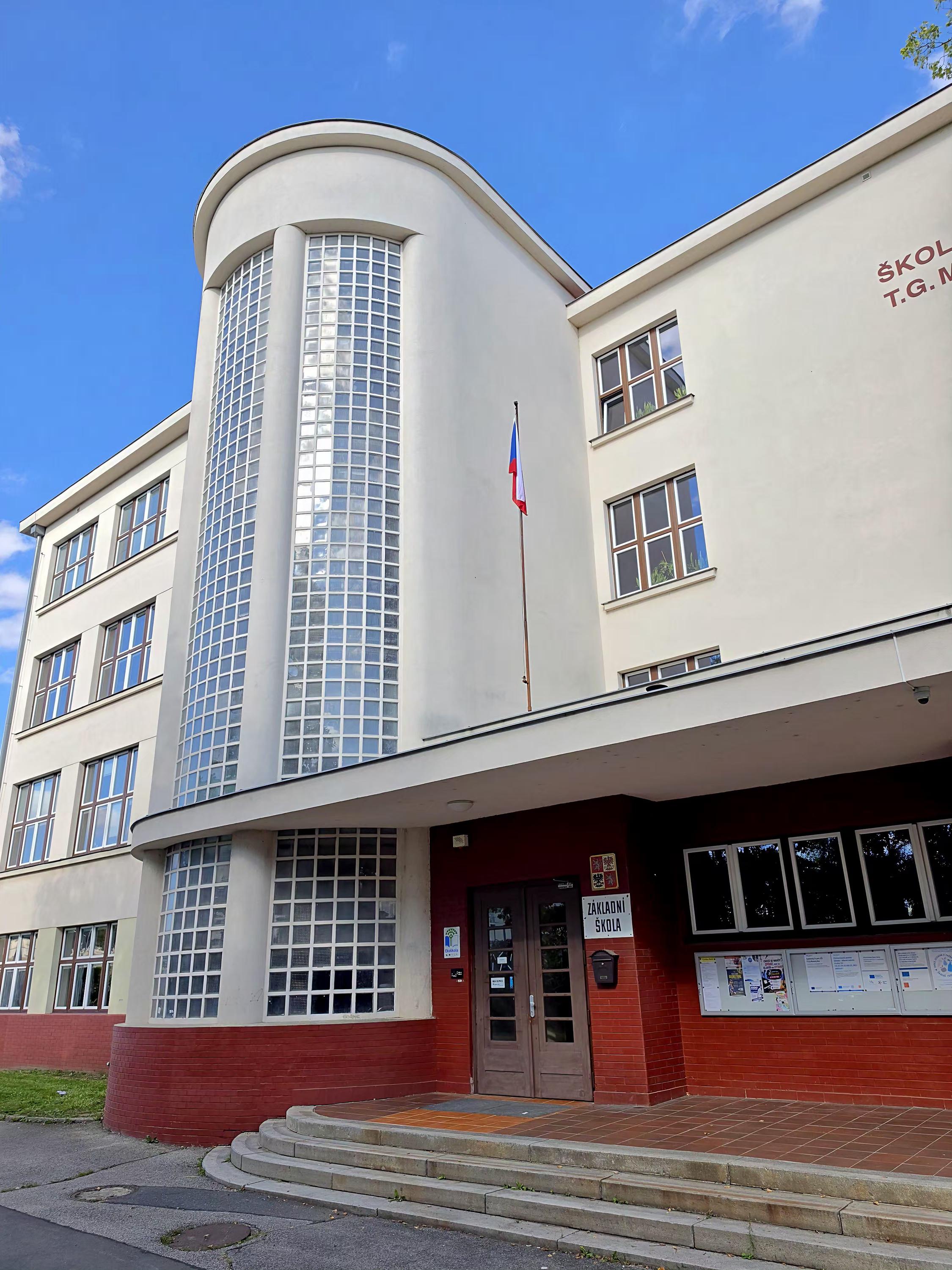 ZŠ T.G. Masaryka Praha 12 foto 4