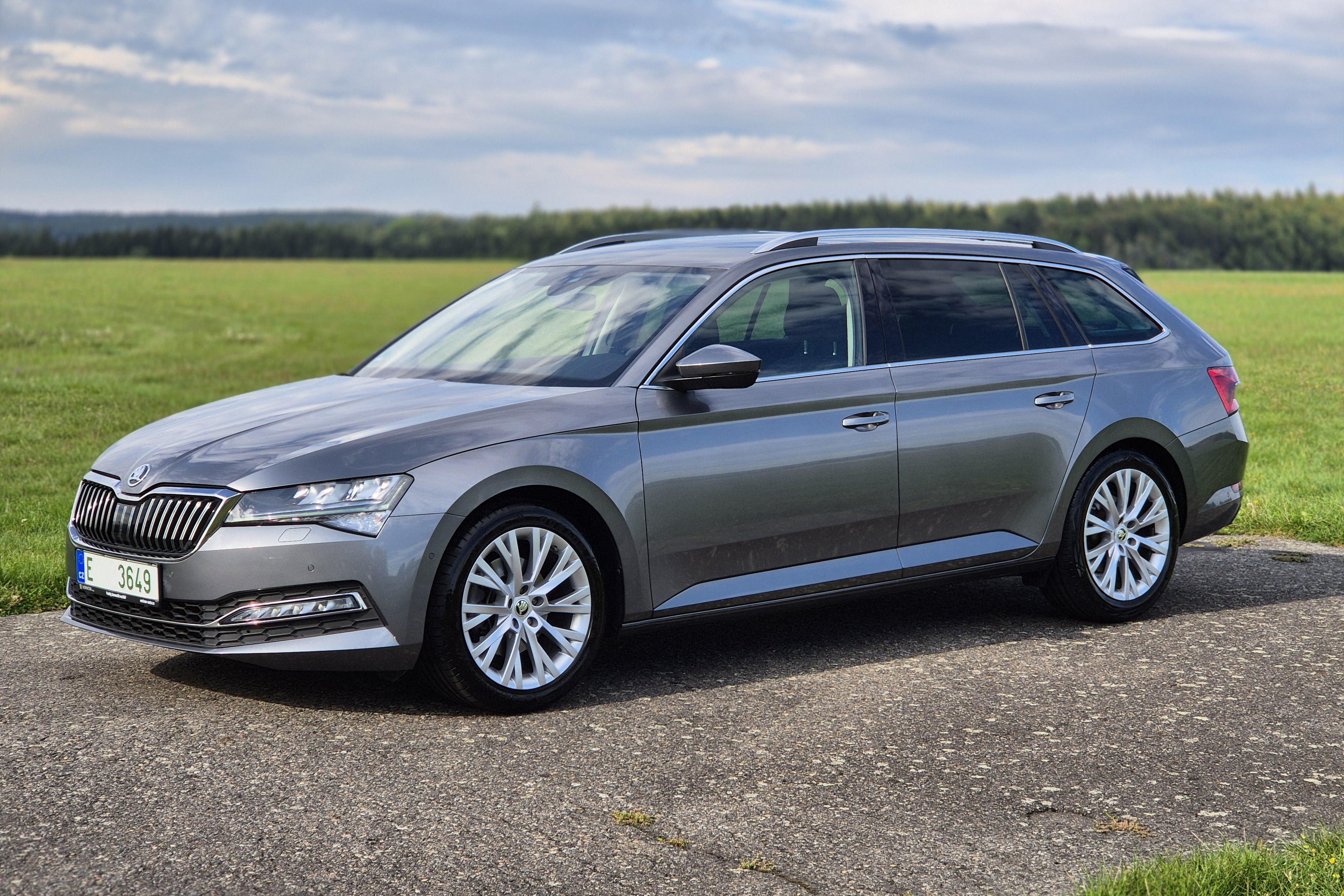 Škoda Superb 2.0 TDI DSG 4x4 Style