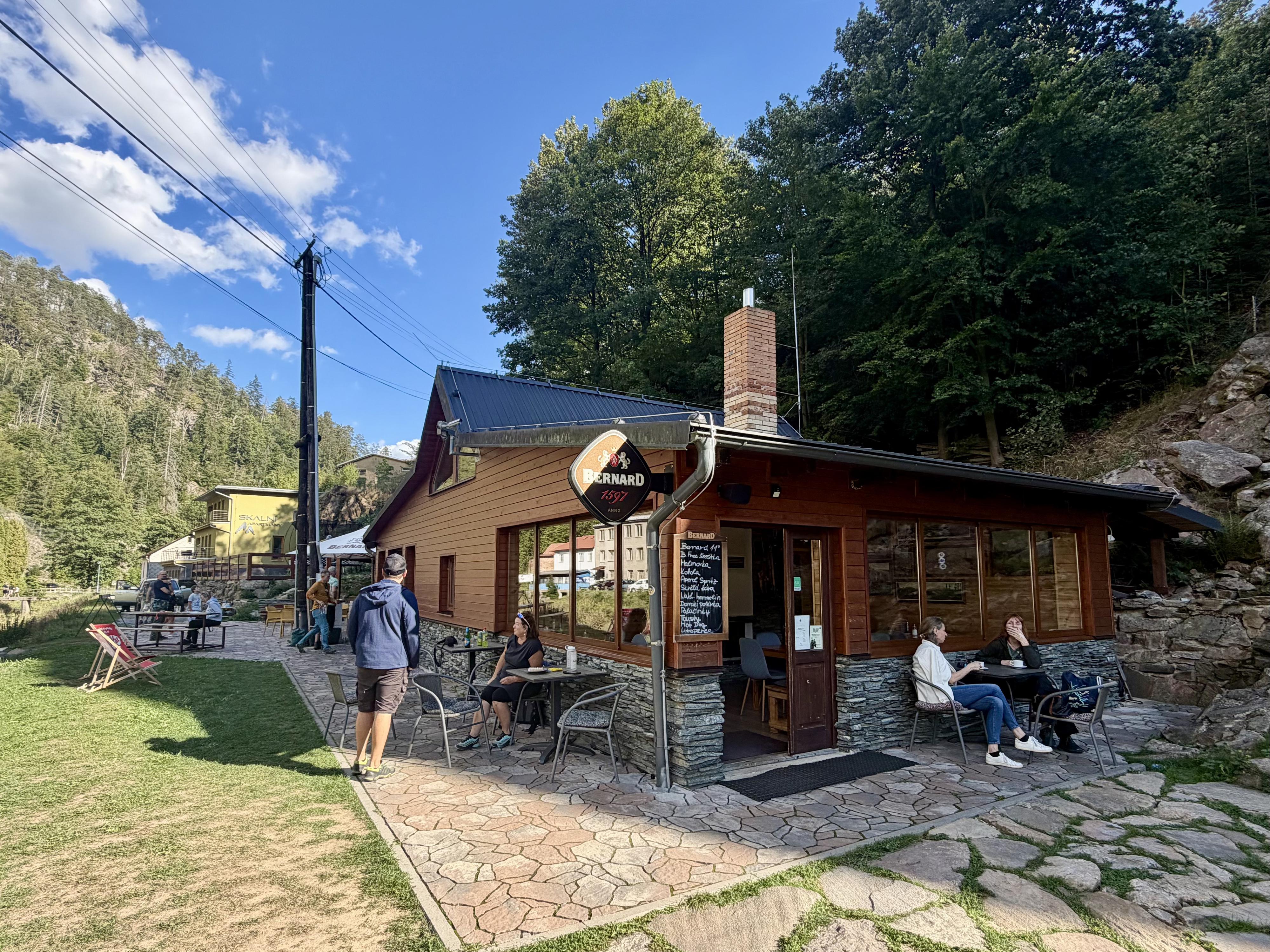 Horolezecká chata Krabička - občerstvení foto 6