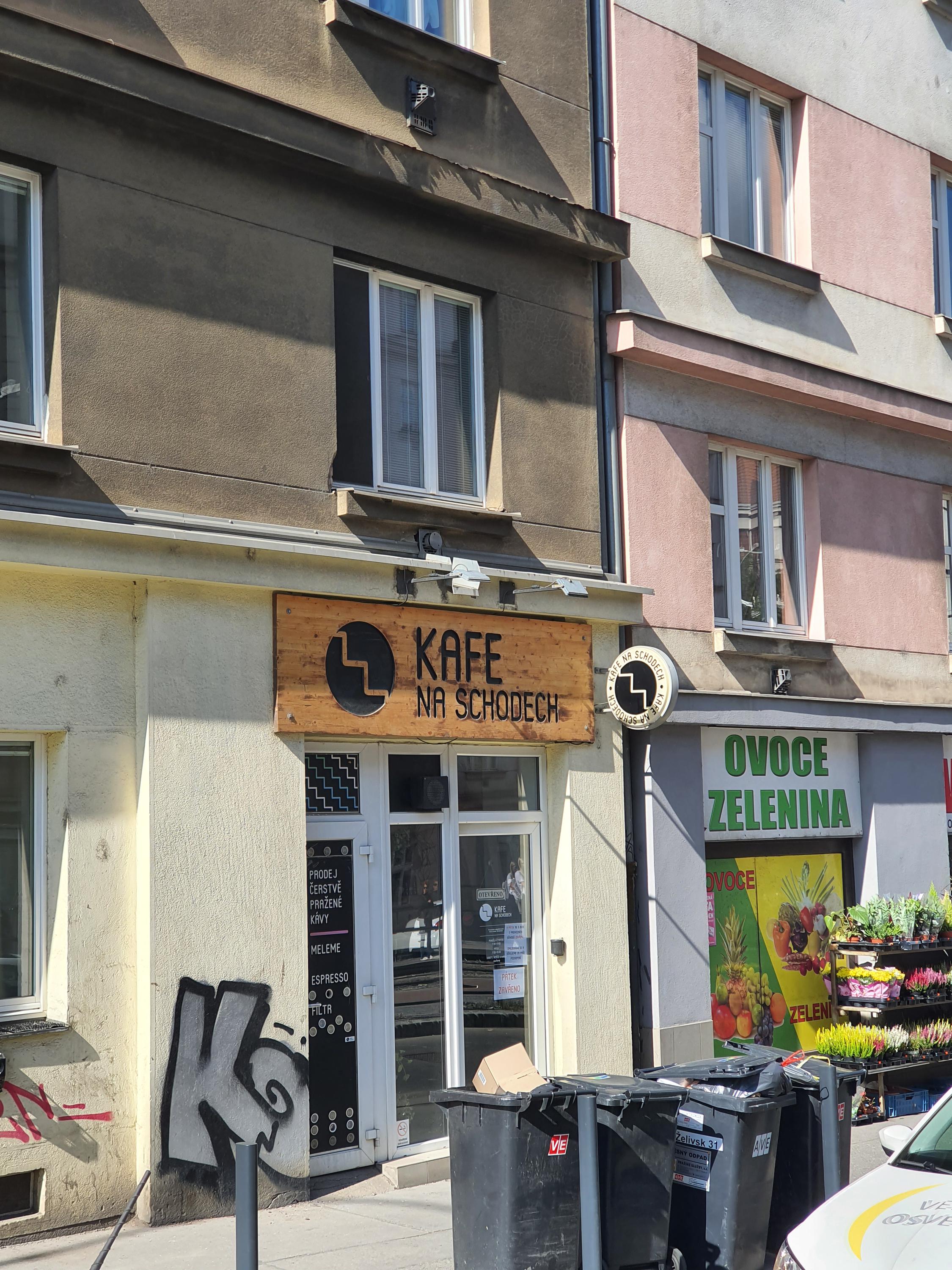 Kafe na schodech foto 5