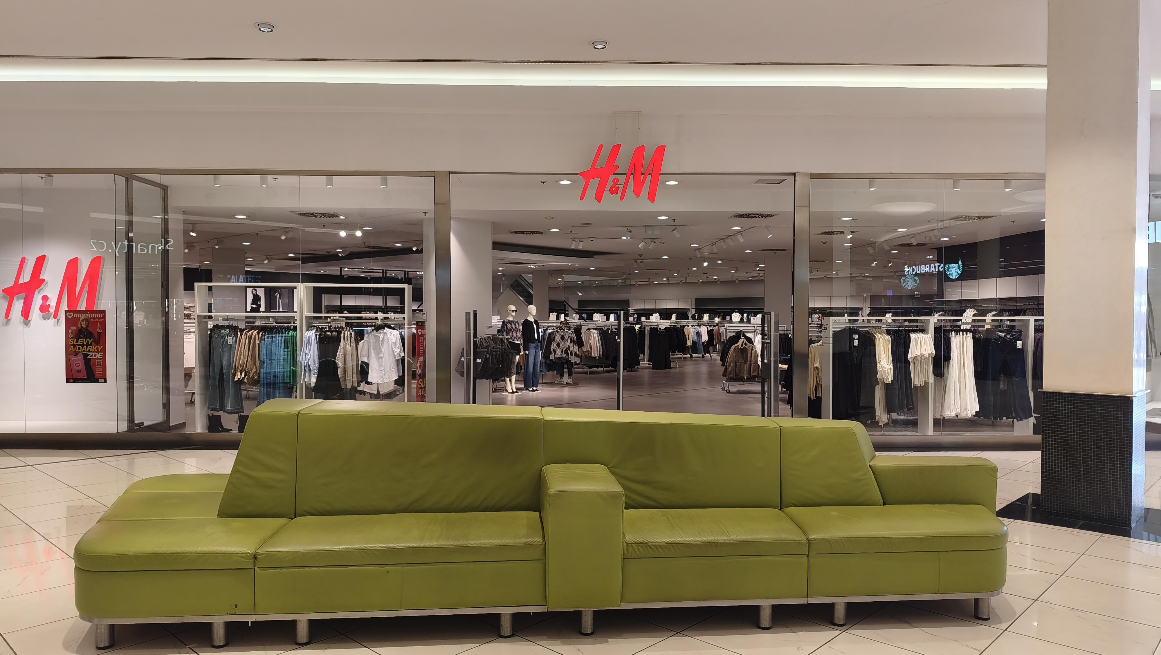 H & M foto 2