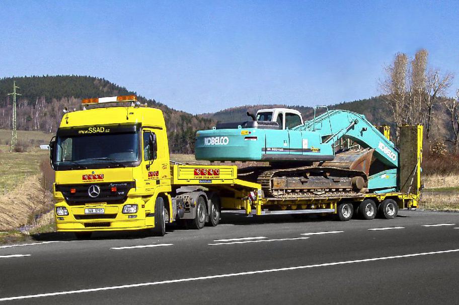 Nadměrná přeprava a nákladní autodoprava