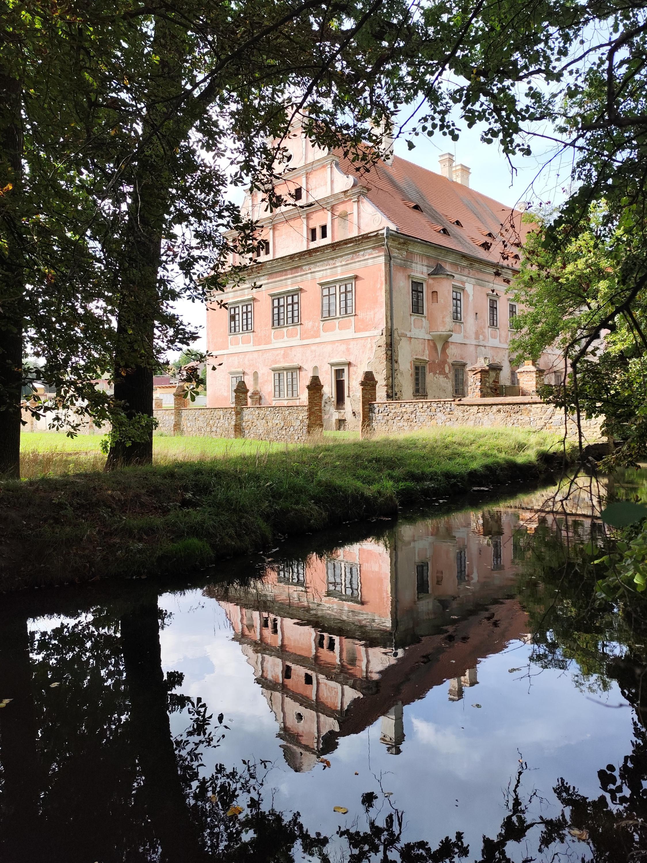 Státní zámek Červené Poříčí foto 4