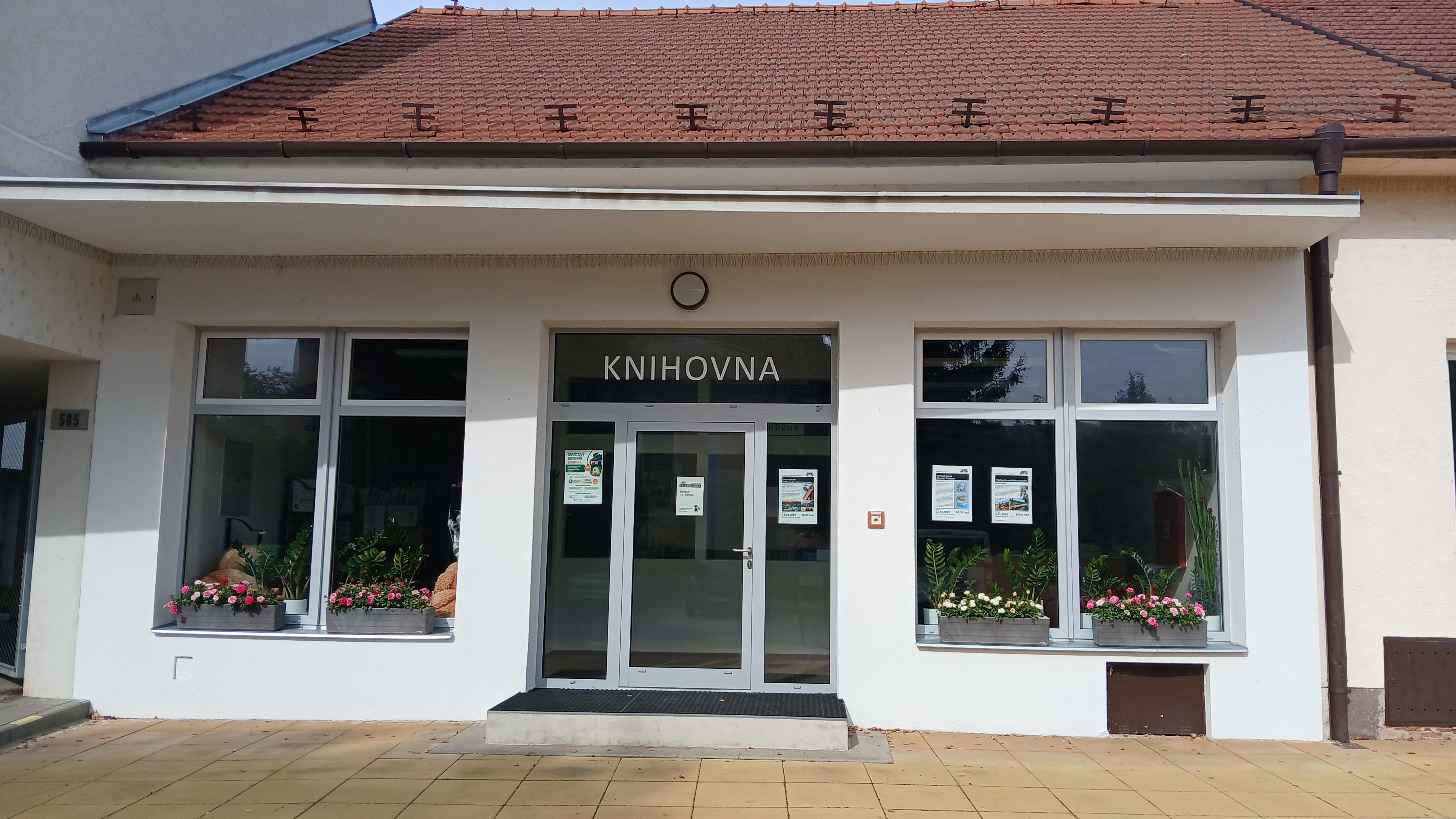 Obecní knihovna Šumice