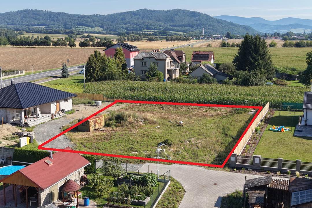 Prodej pozemku na okraji Rapotína