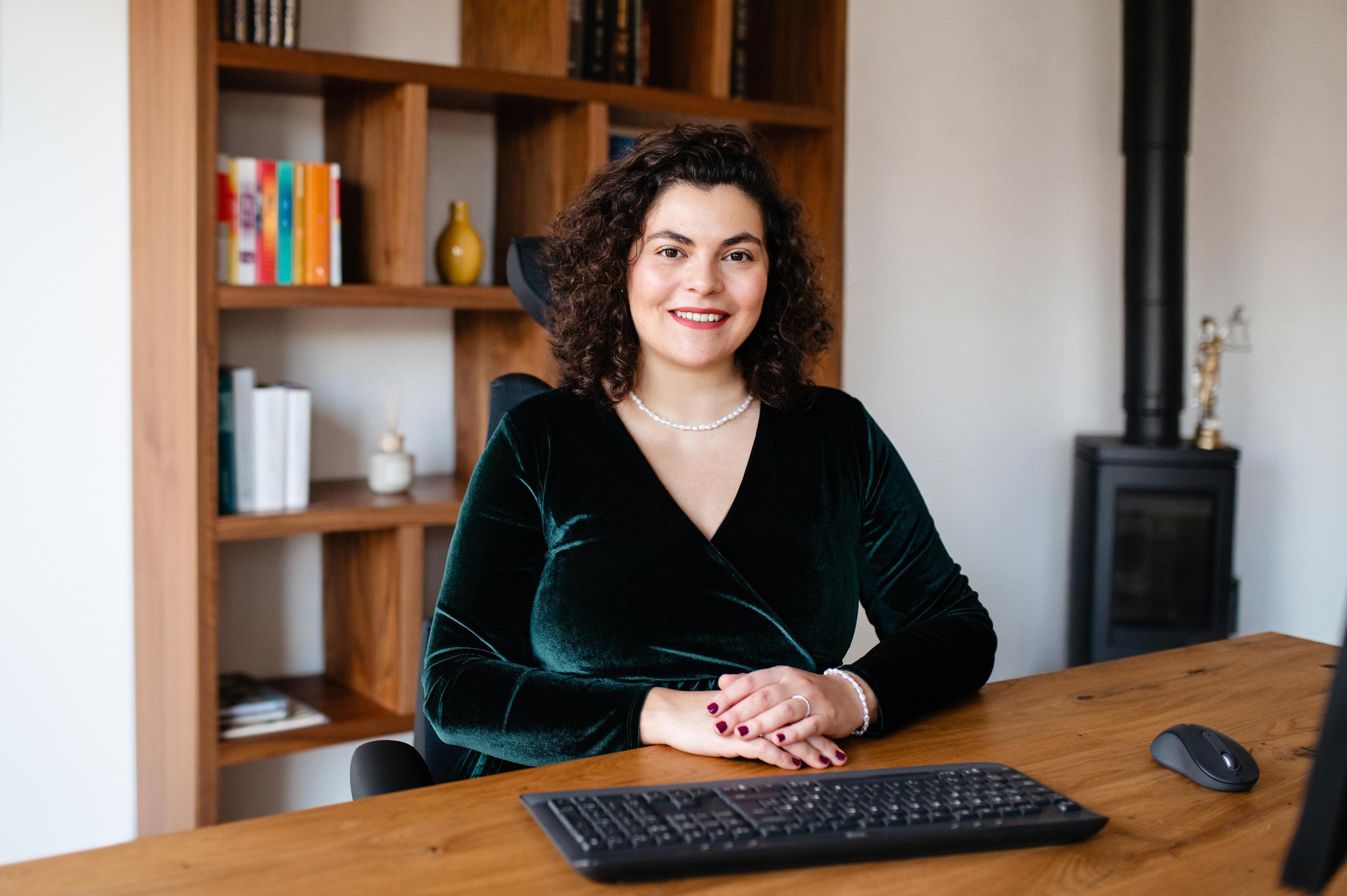 JUDr. Suzan Vonešová, advokátka