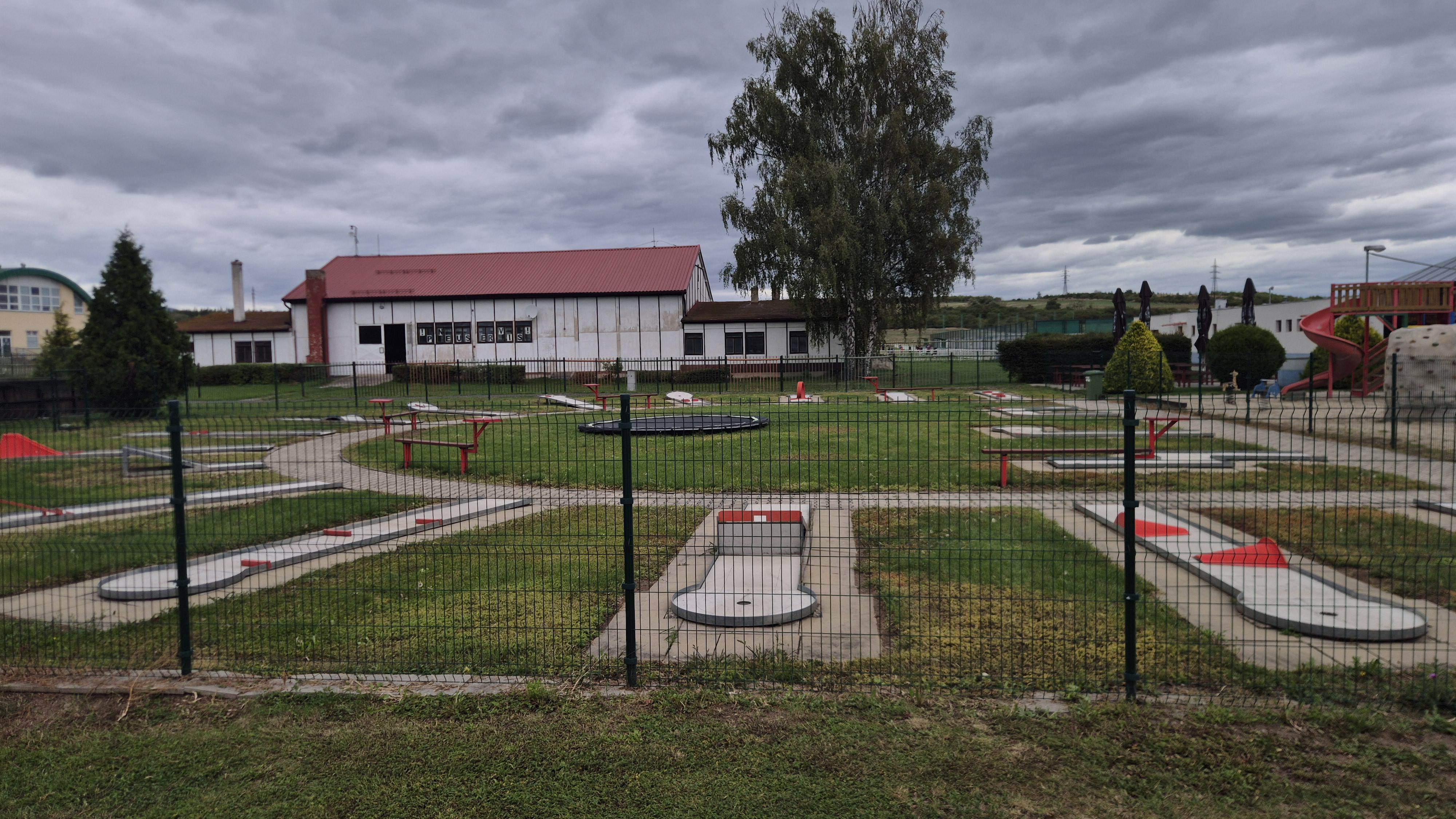 Minigolf - Sport a kultura Strupčice