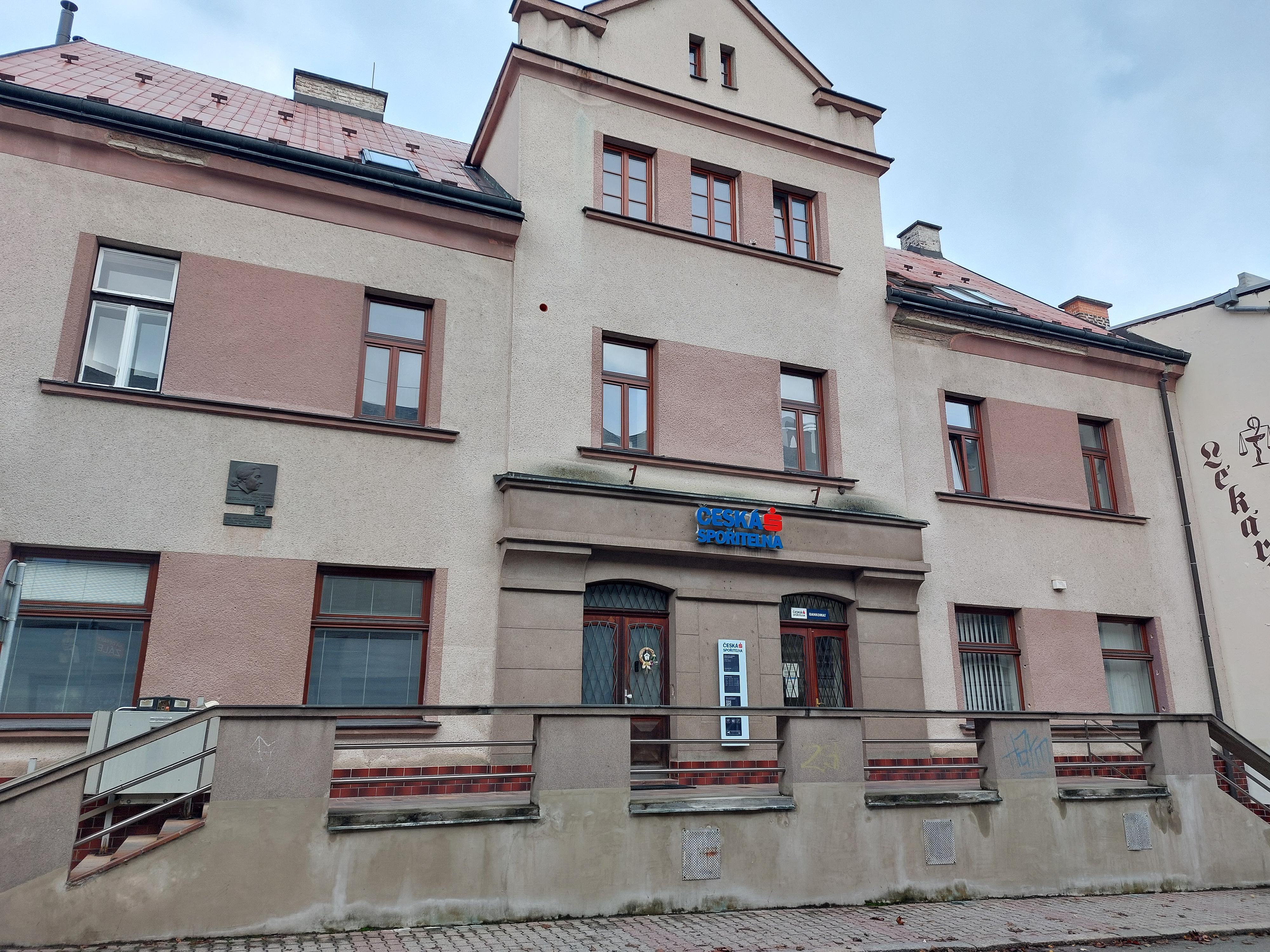 Česká spořitelna, a.s. foto 2