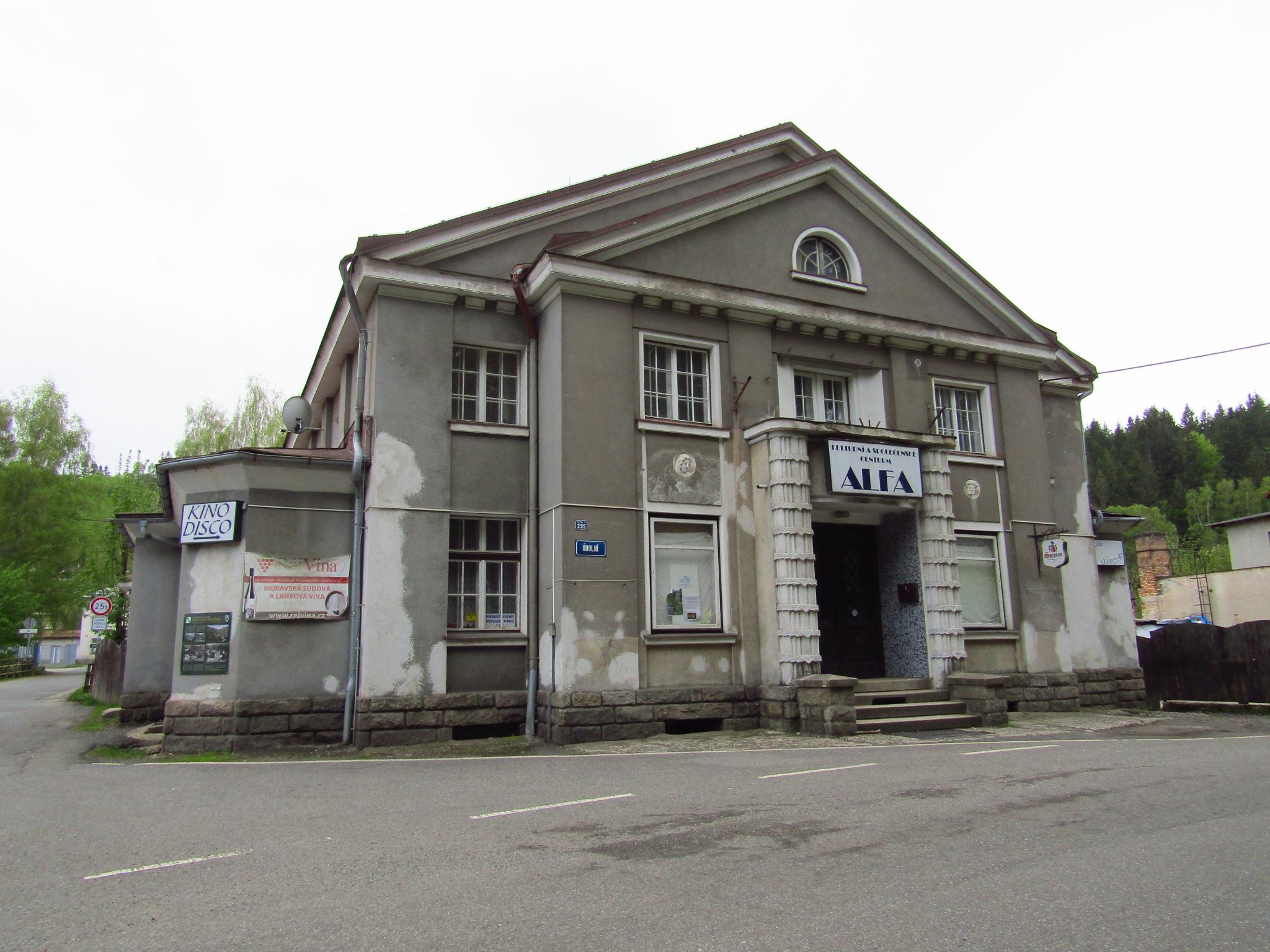 Kulturní a společenské centrum Alfa