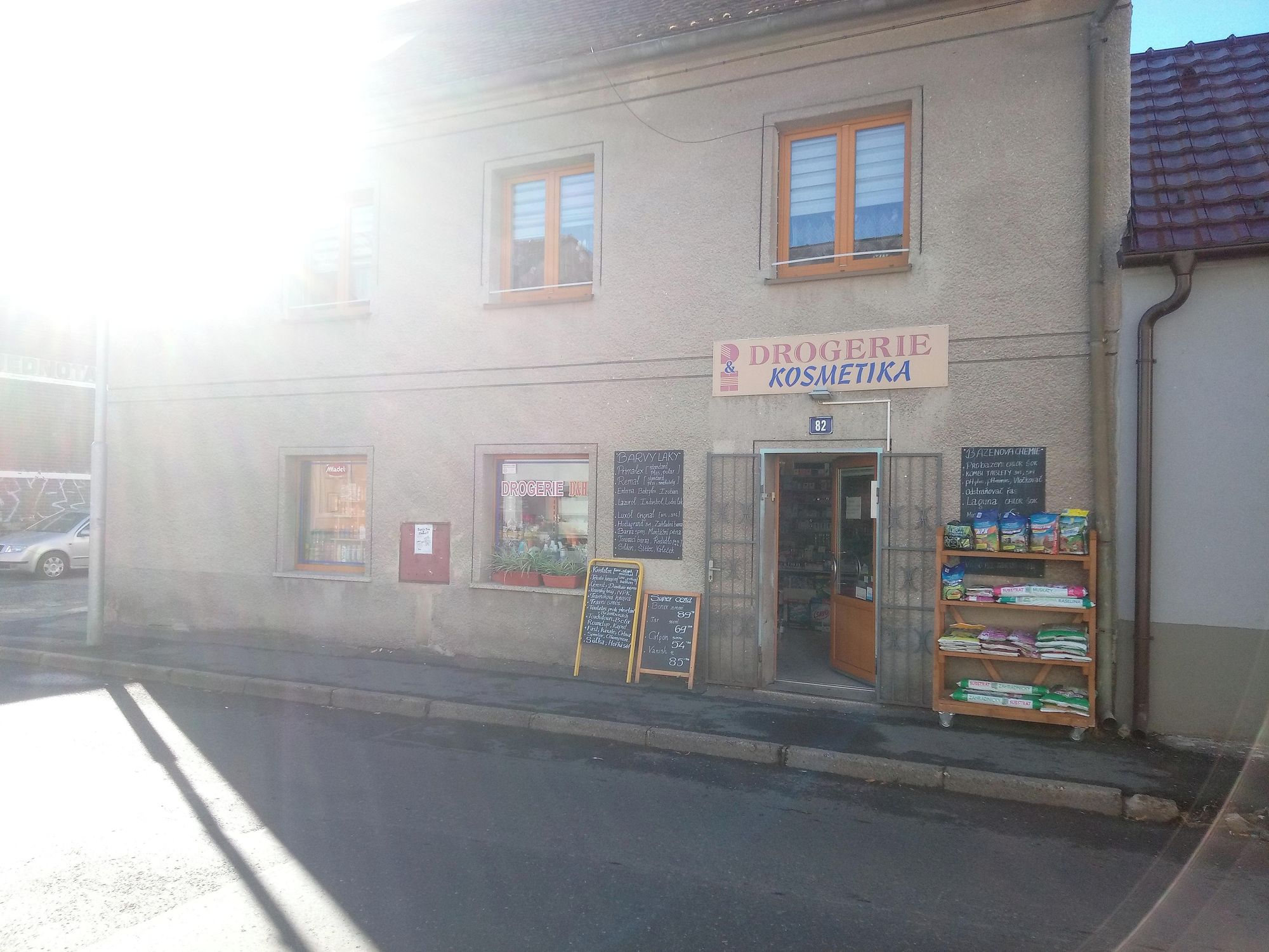 Drogerie D + H foto 2