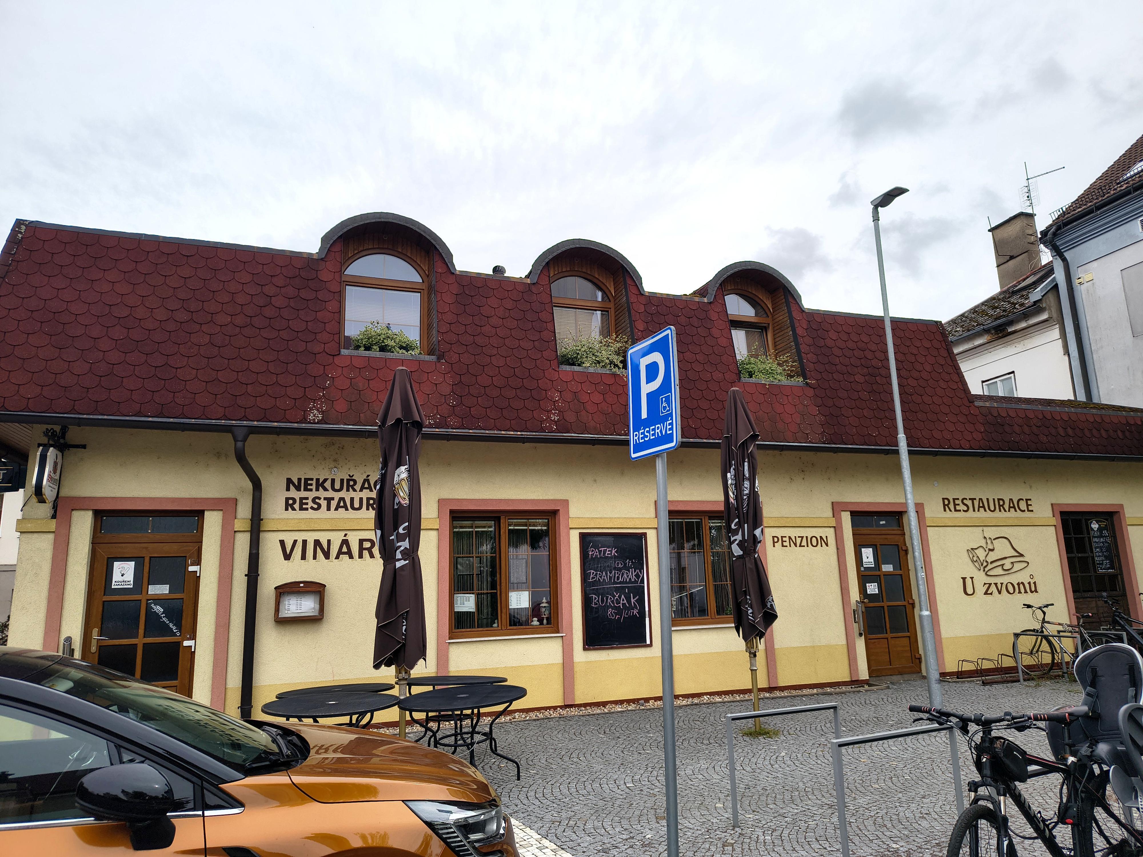 Restaurace u Zvonů foto 3