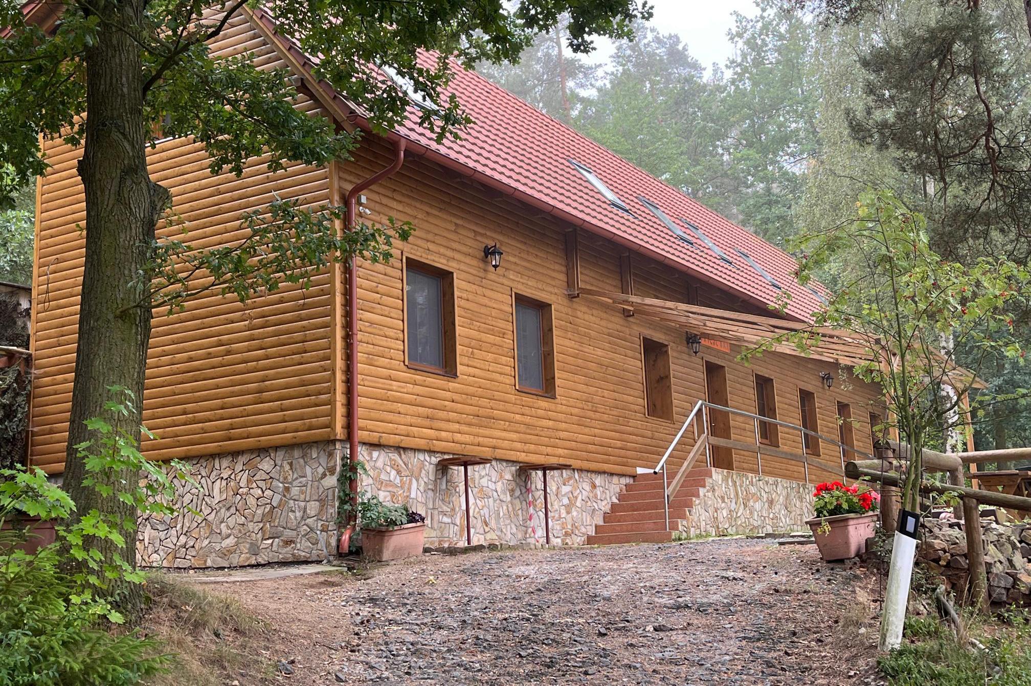 Prodej nového ubytovacího zařízení s restaurací