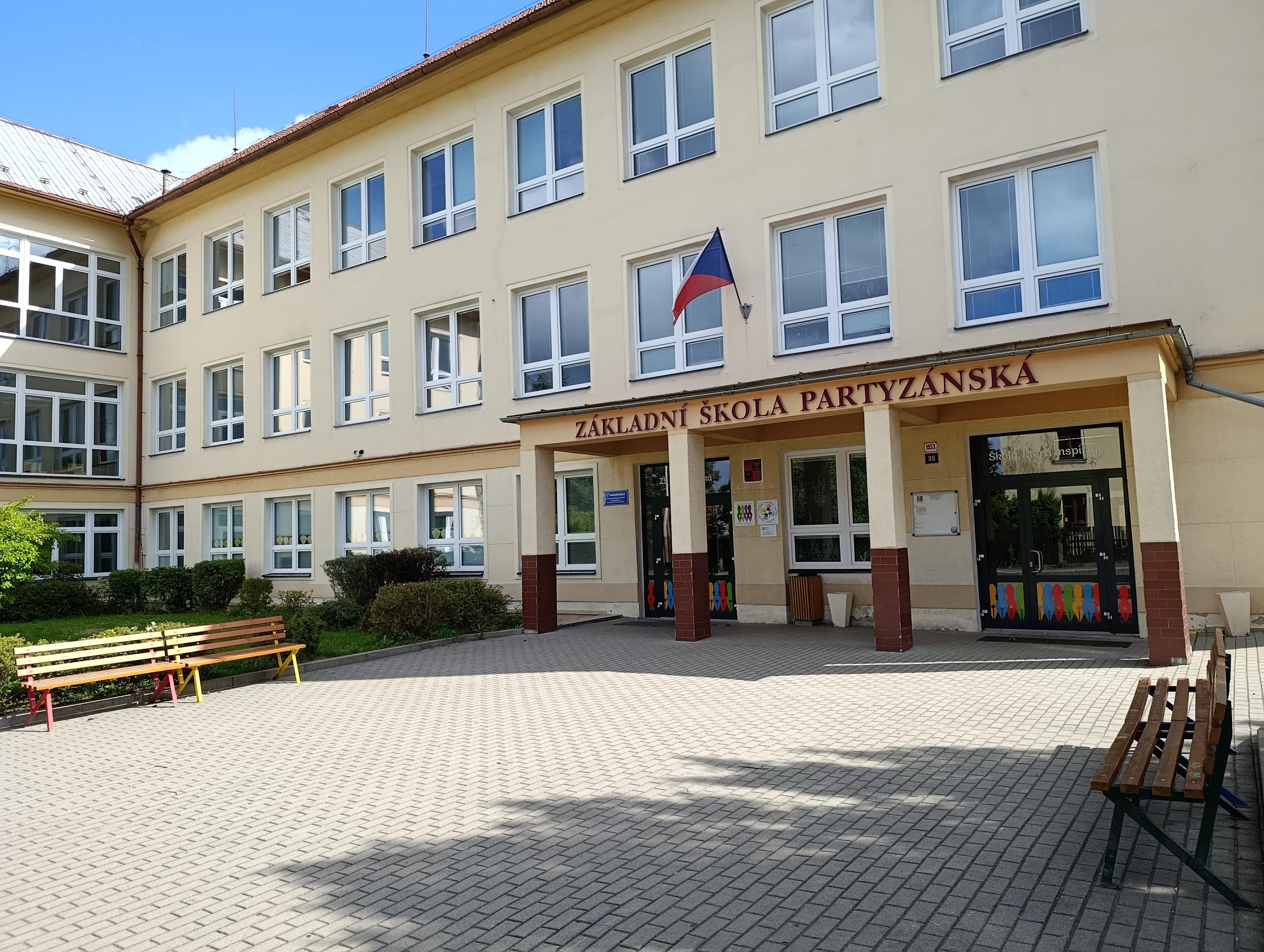 Základní škola, Česká Lípa, Partyzánská 1053