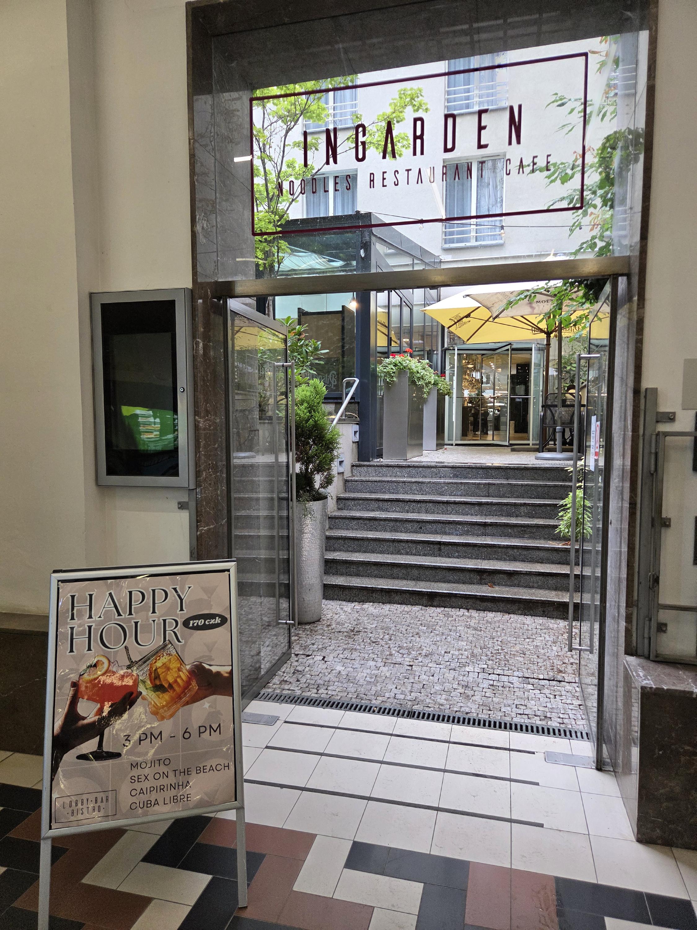 INGARDEN noodles restaurant cafe foto 4