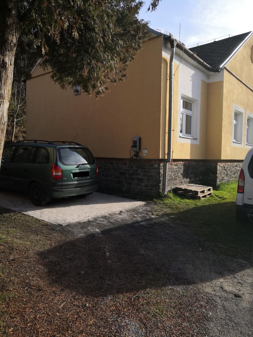 Nabíjecí stanice pro elektromobily foto 2