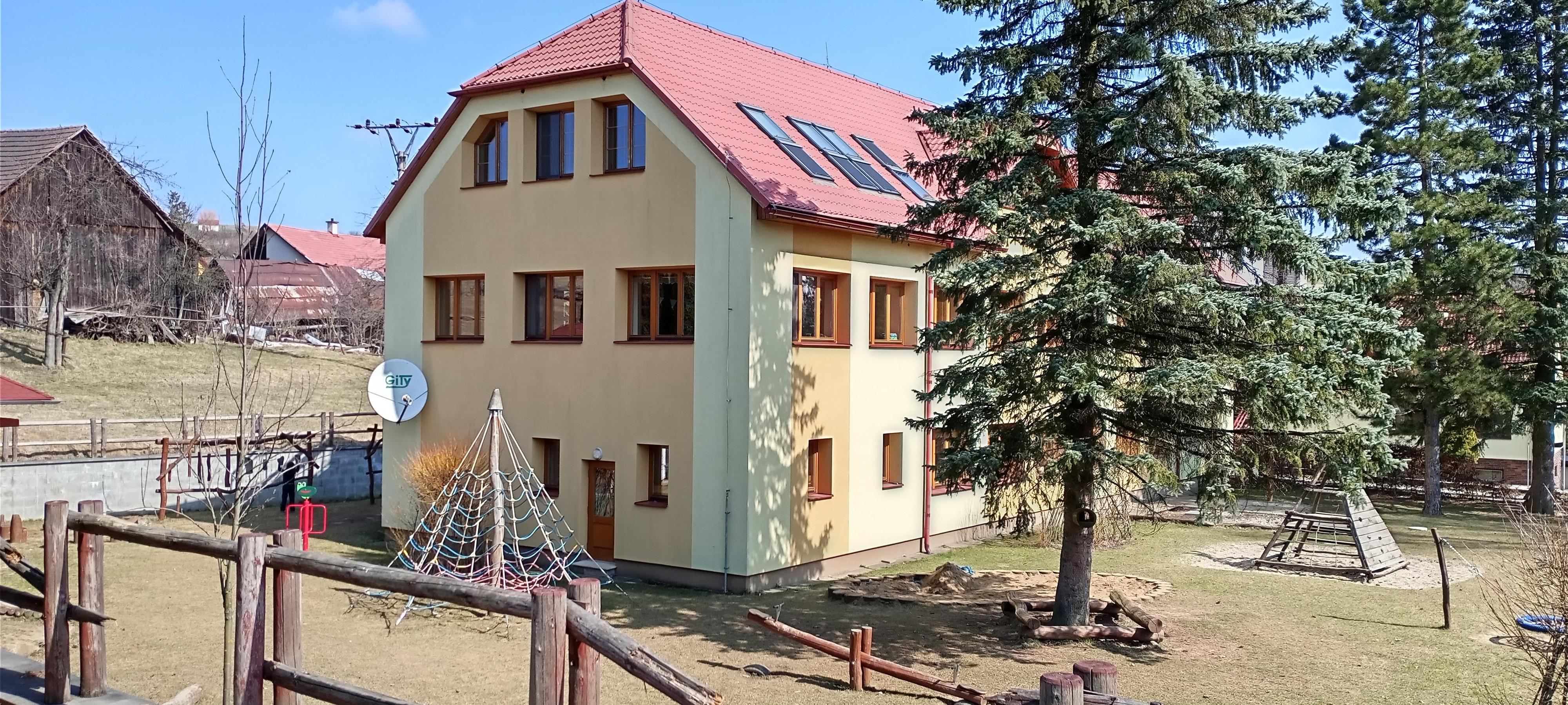 MŠ Lačnov foto 4