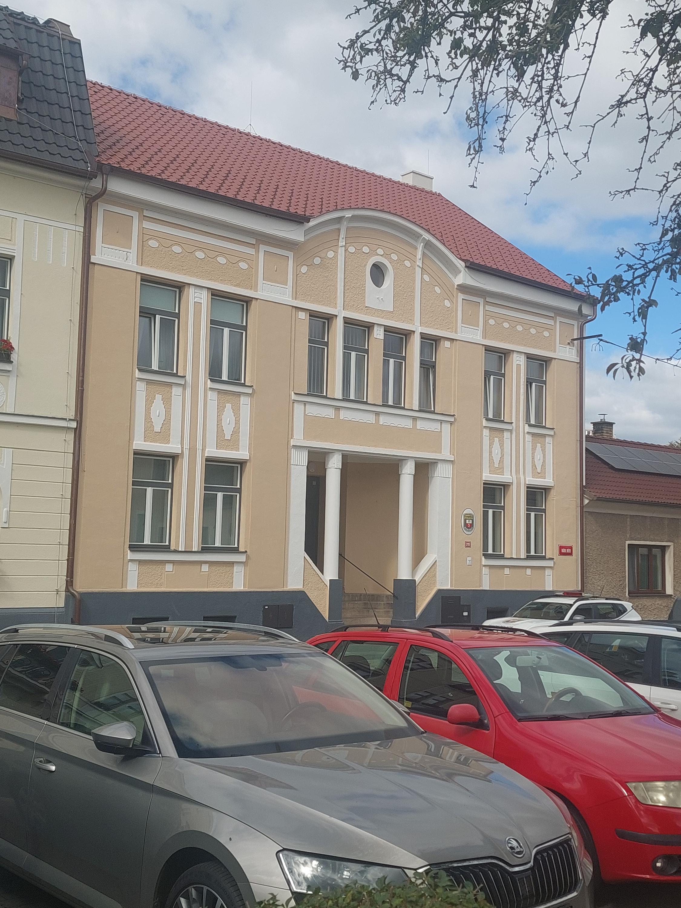 Komárov - úřad městyse foto 3