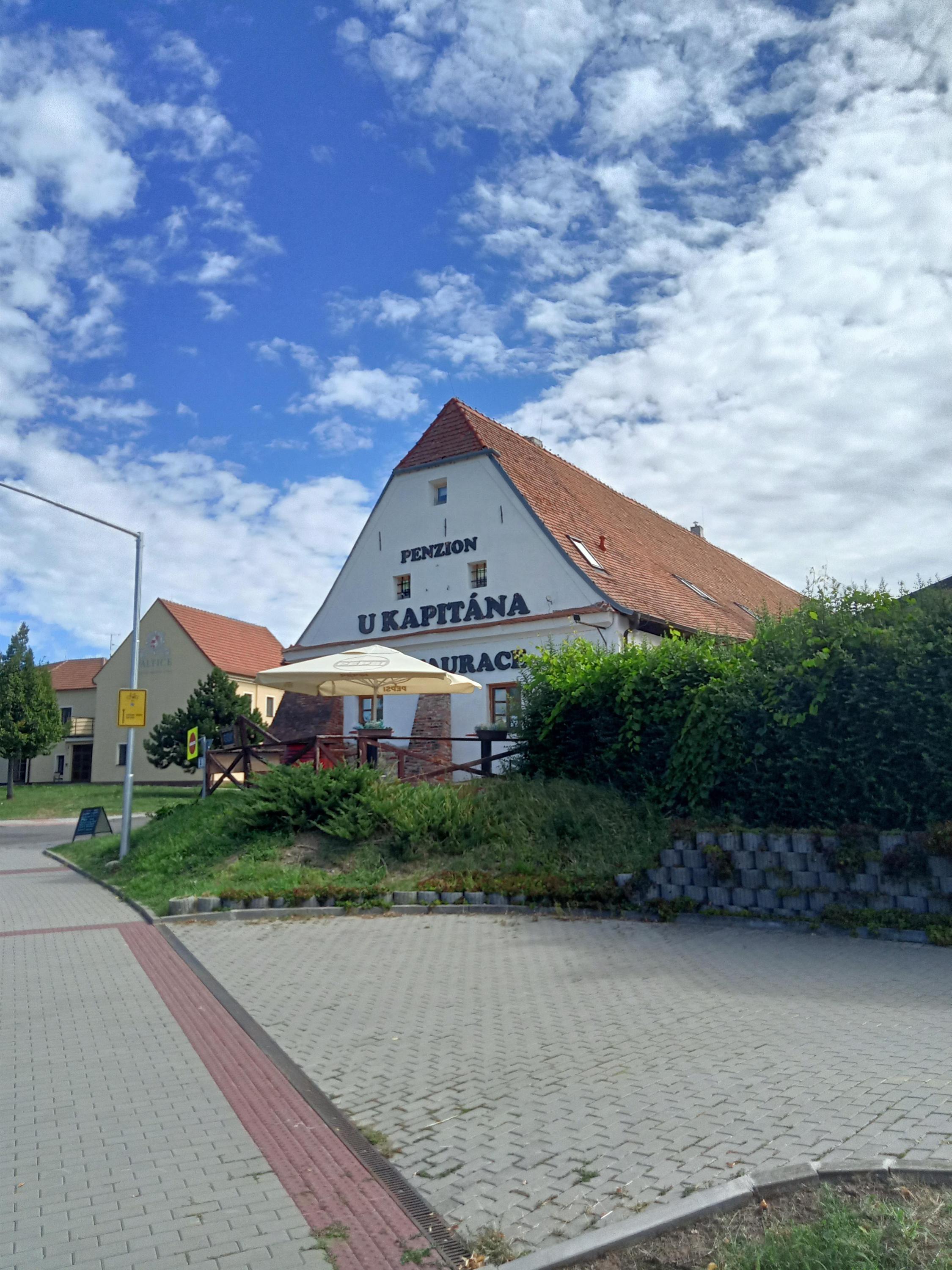 Restaurace U Kapitána foto 2