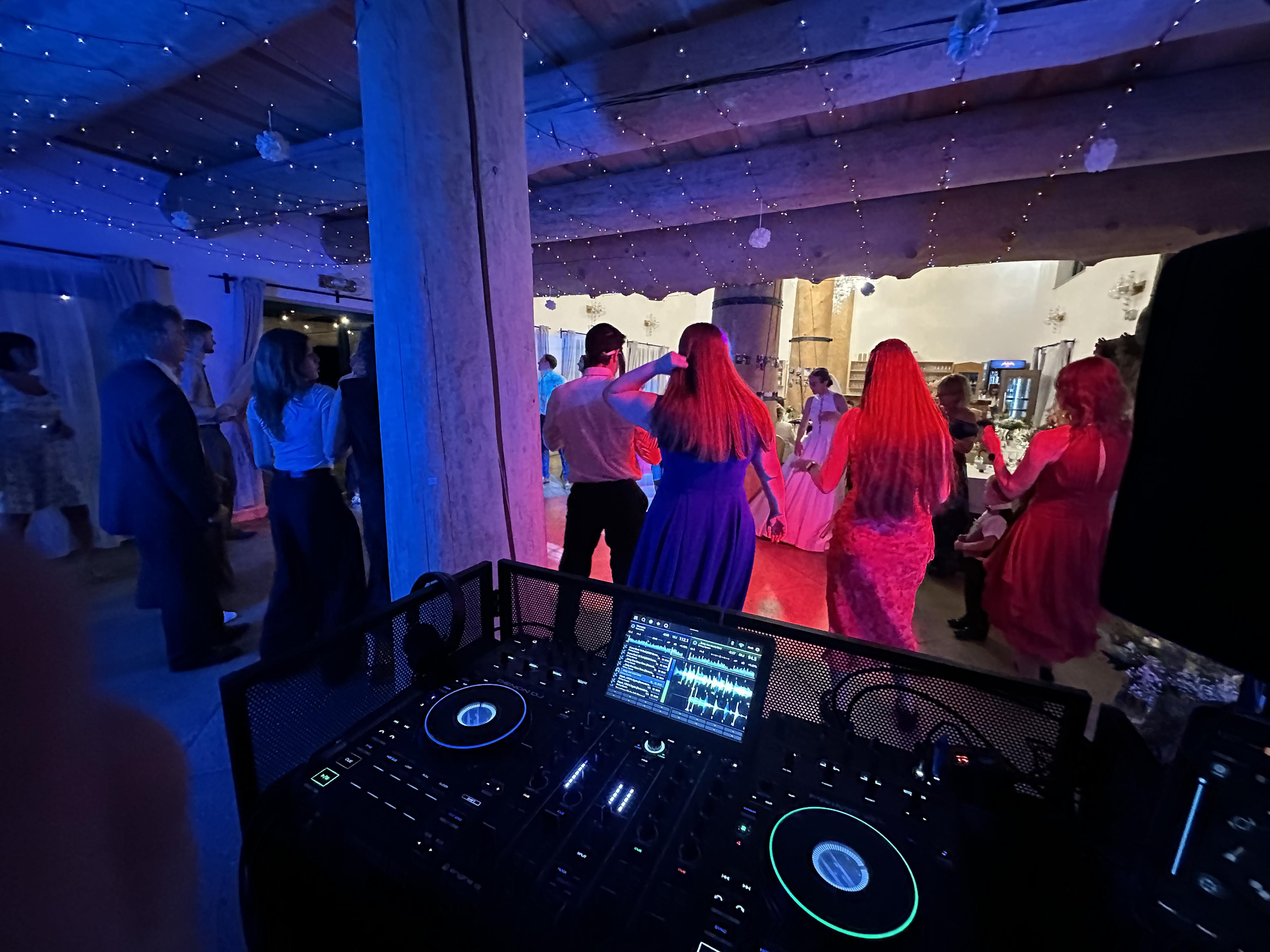 Lukáš Pohůnek | DJ a moderátor foto 3
