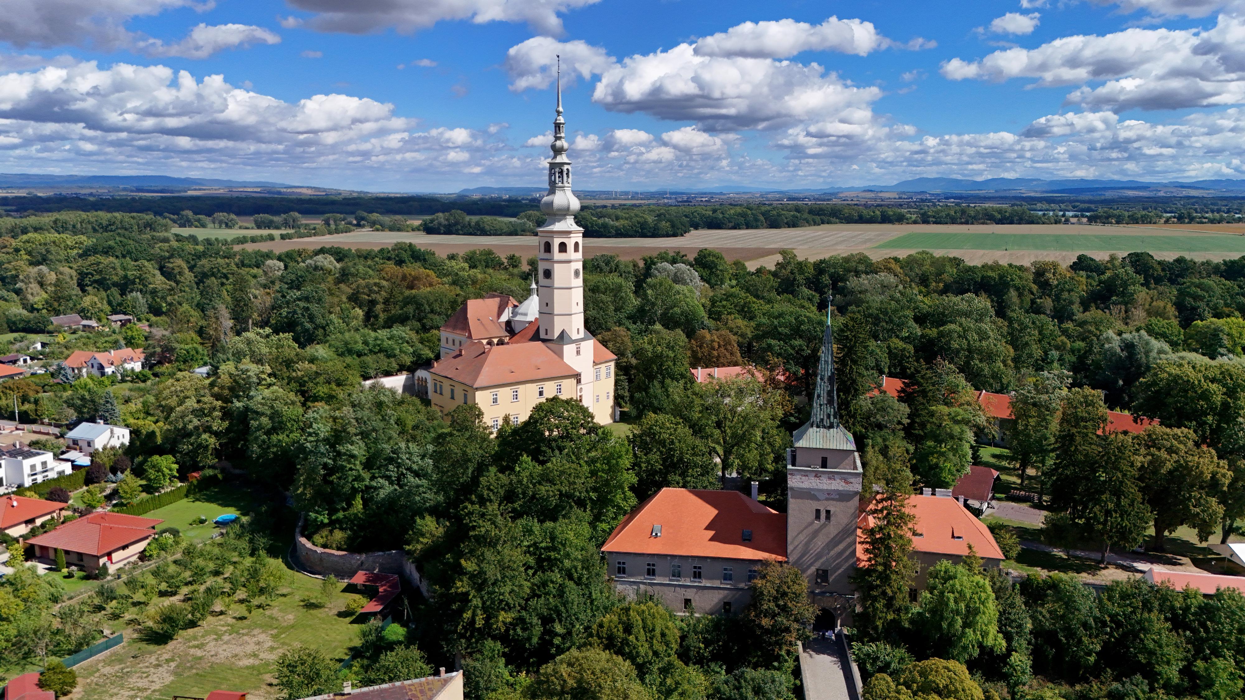 Zámek Tovačov foto 4