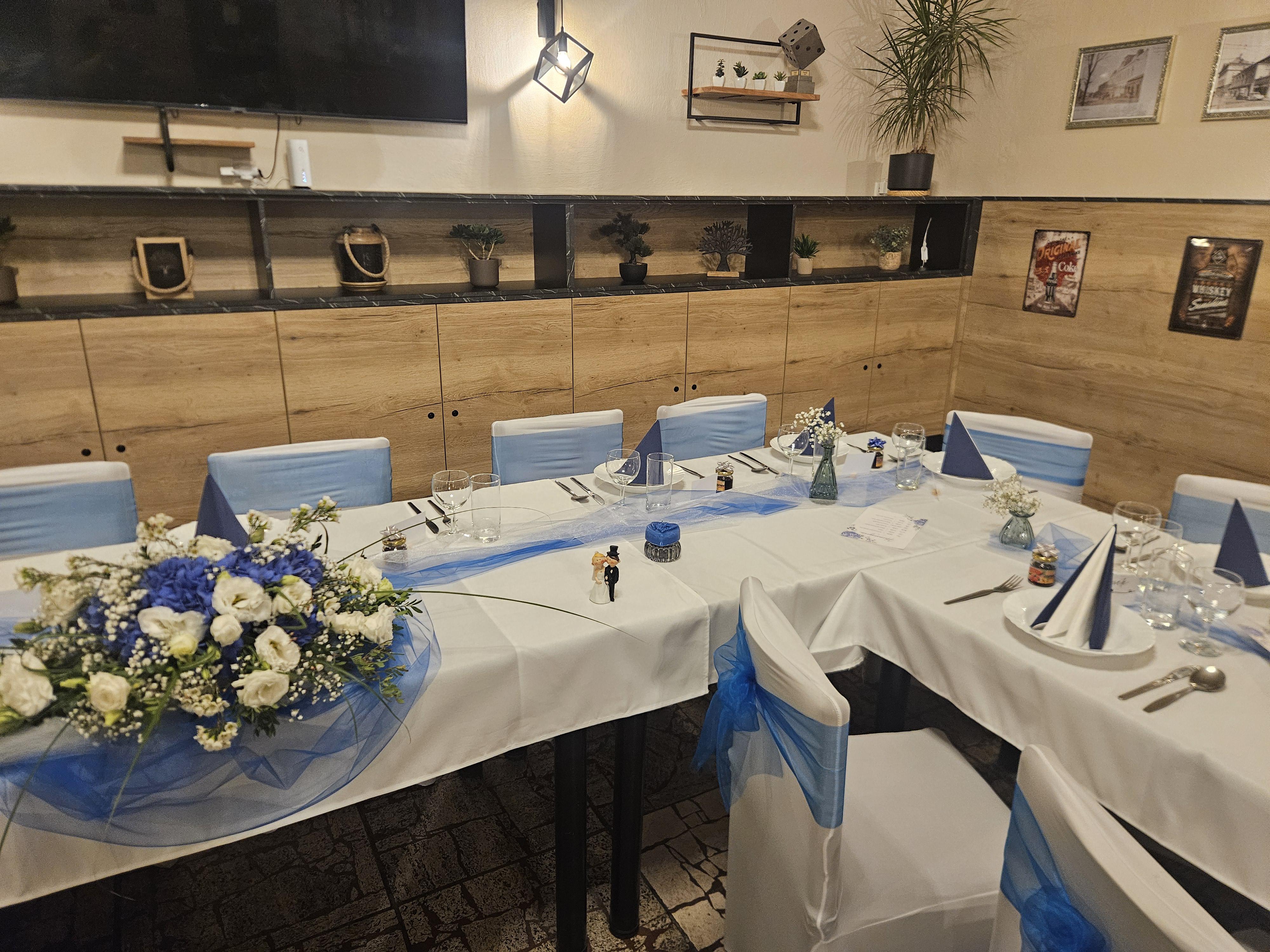 Restaurace Český dům foto 1