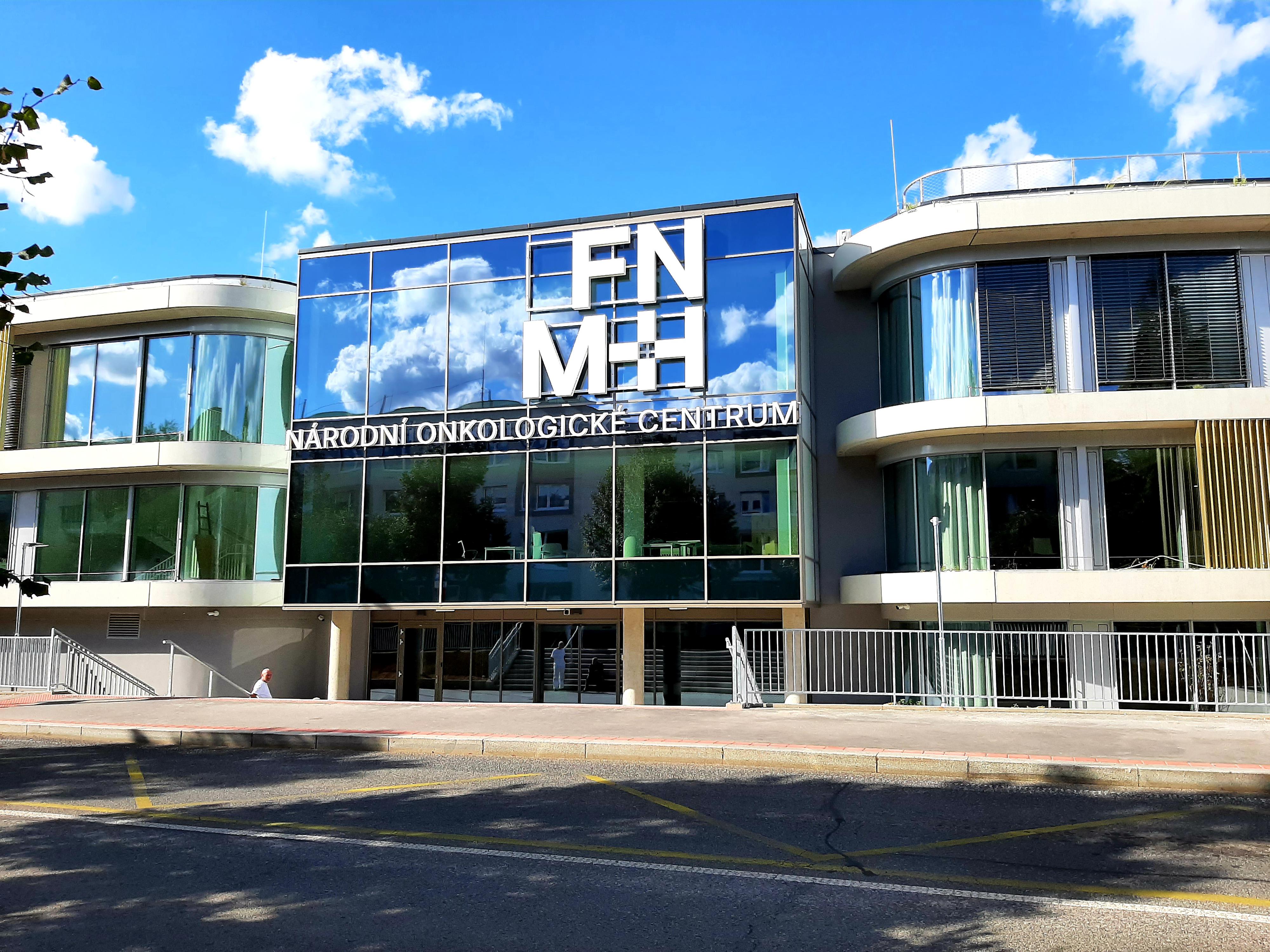 Národní onkologické centrum, FN Motol a Homolka